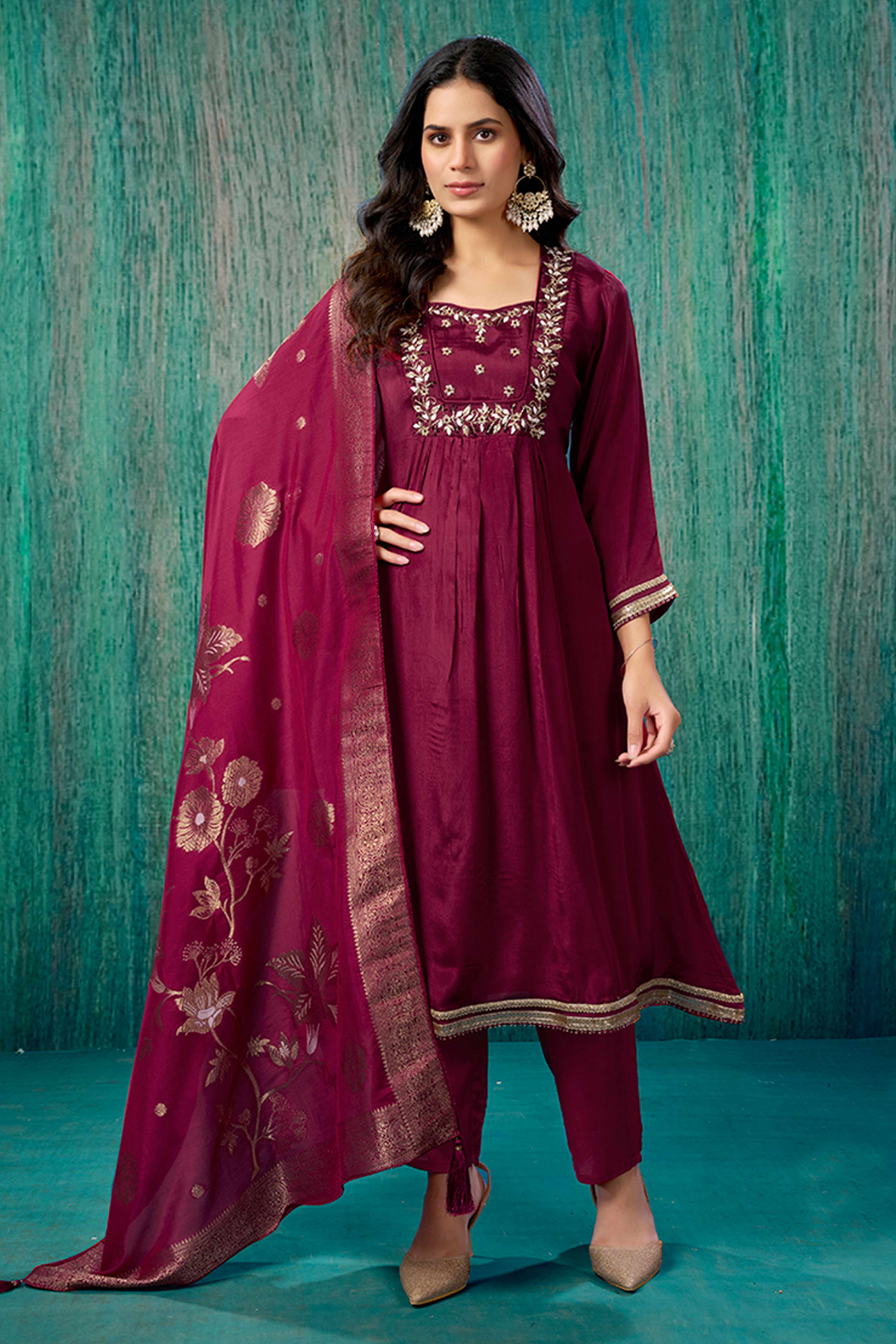 Maroon Floral Zardosi Embroidered Chinon Anarkali Salwar Suit - Image 3