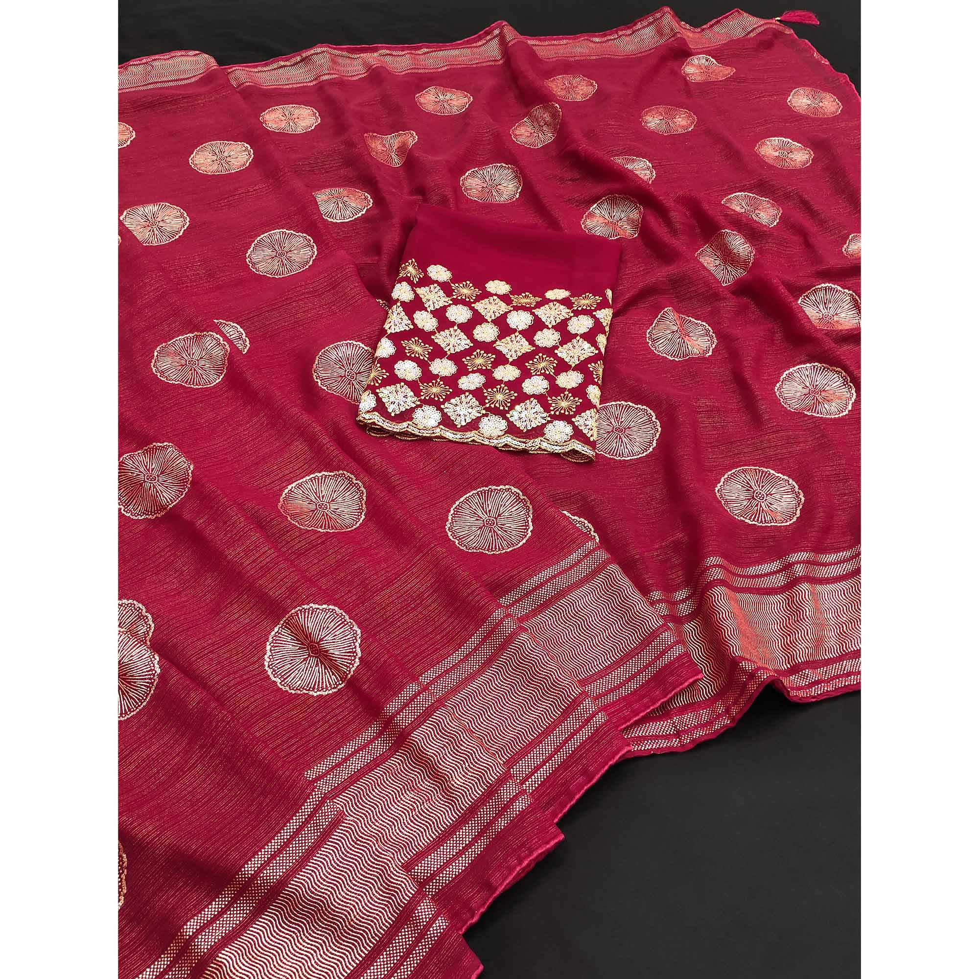 Maroon Foil Printed Georgette Saree - Image 3