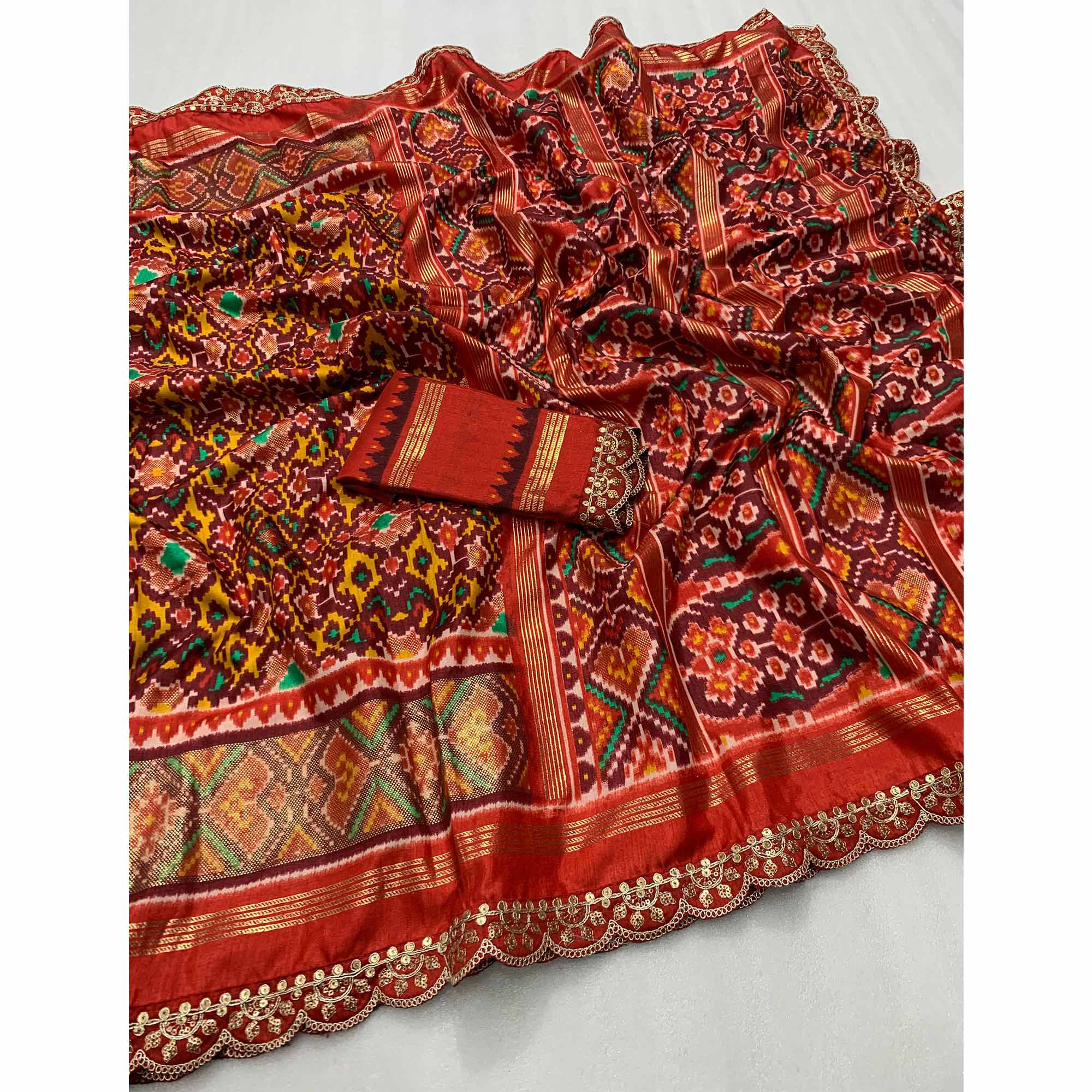 Maroon Ikkat Foil Printed Silk Saree With Sequins Embroidery Border - Image 3