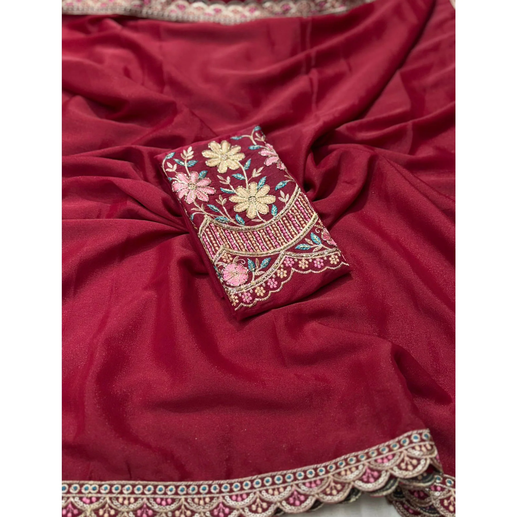 Maroon Solid Georgette Saree With Embroidered Blouse Piece And Embroidered Border - Image 3