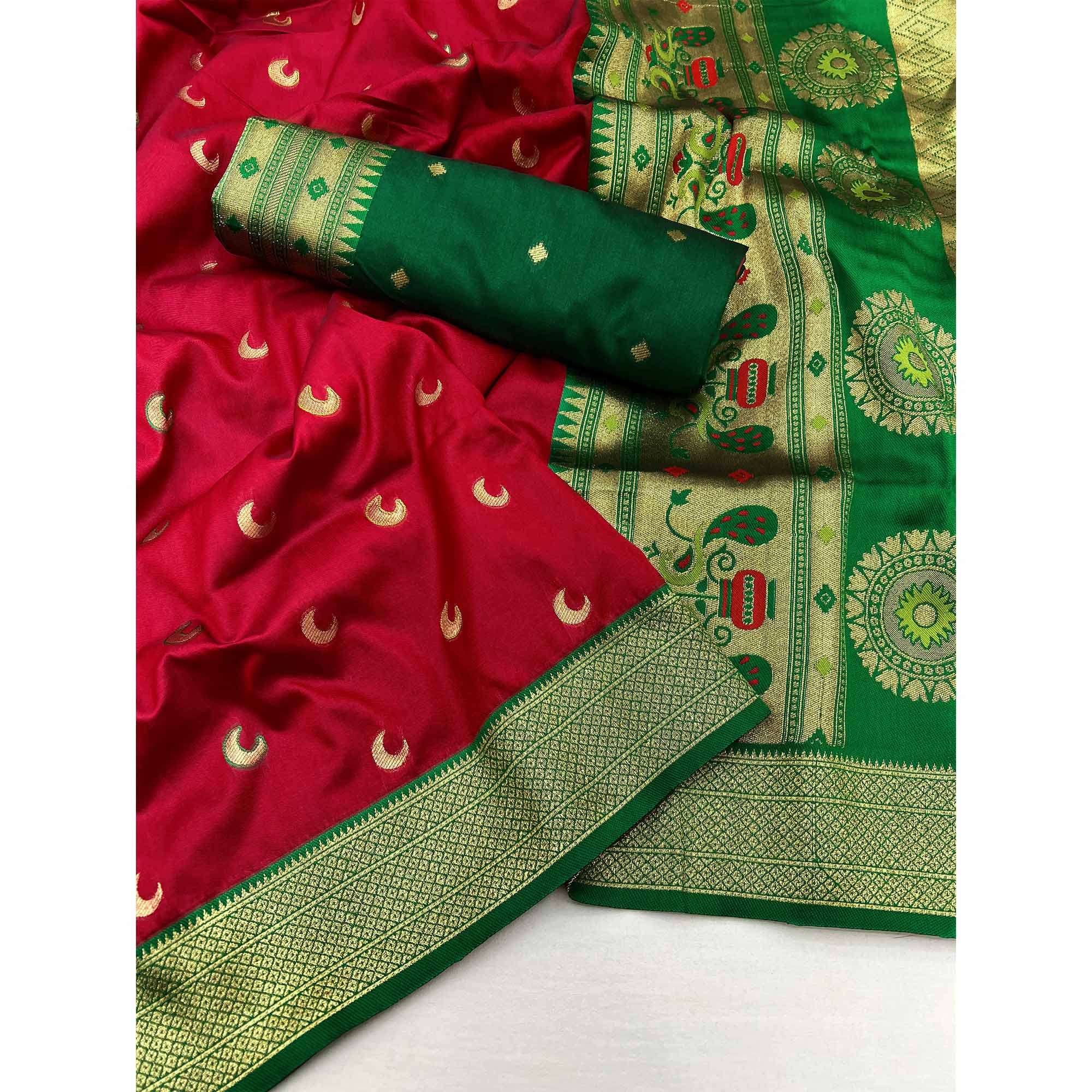 Maroon Woven Pure Silk Paithani Saree - Image 3
