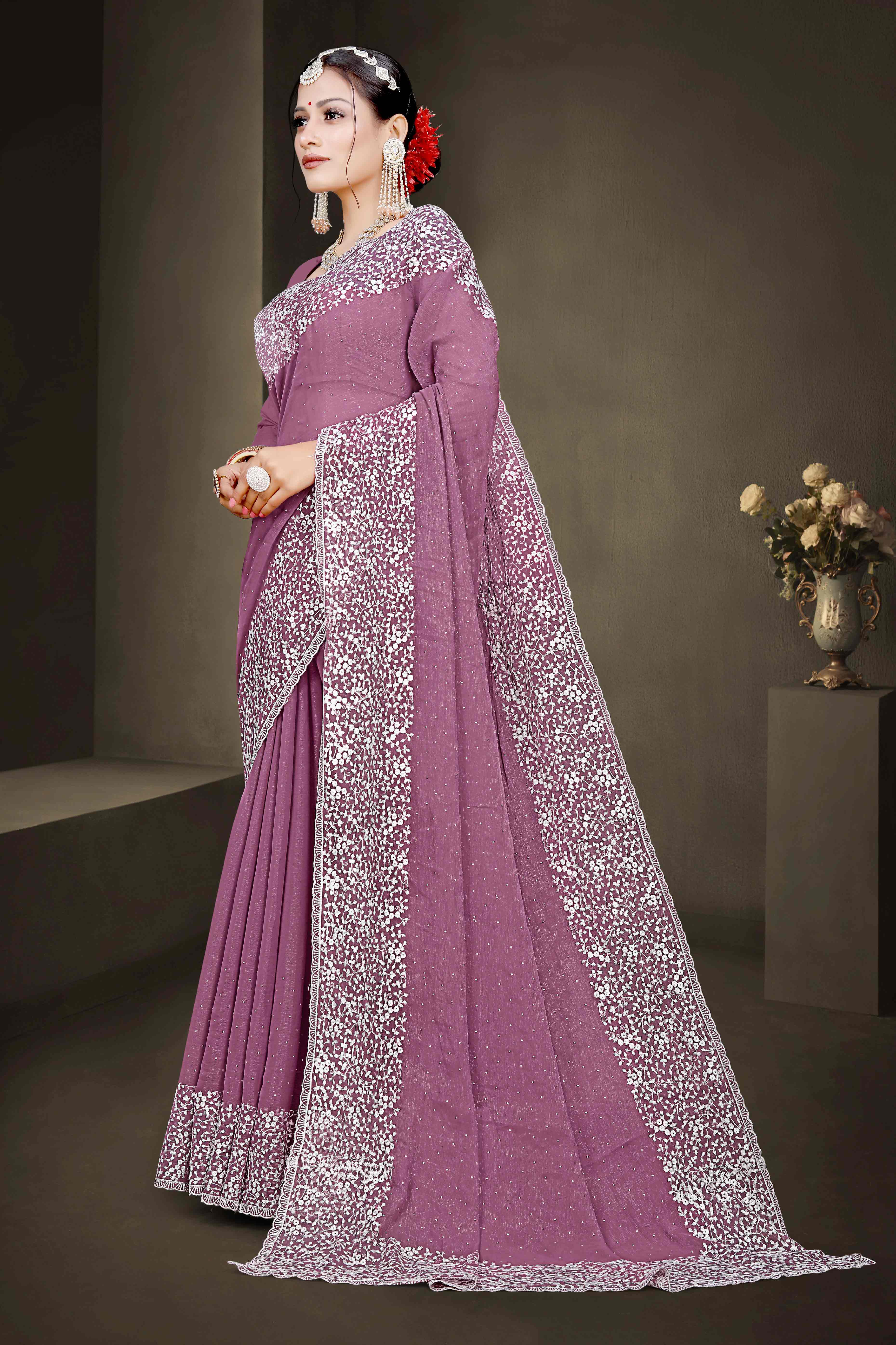 Mauve Floral Embroidery With Stonework Chiffon Shimmer Saree - Image 4