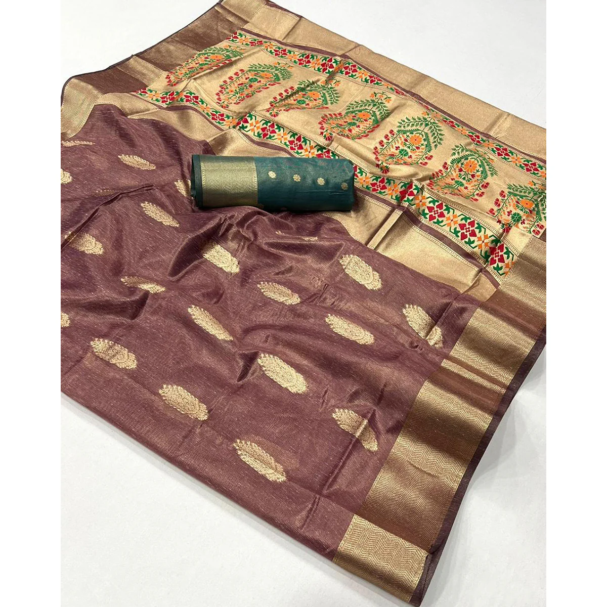 Mauve Floral Zari Woven Tissue Paithani Style Saree - Image 4