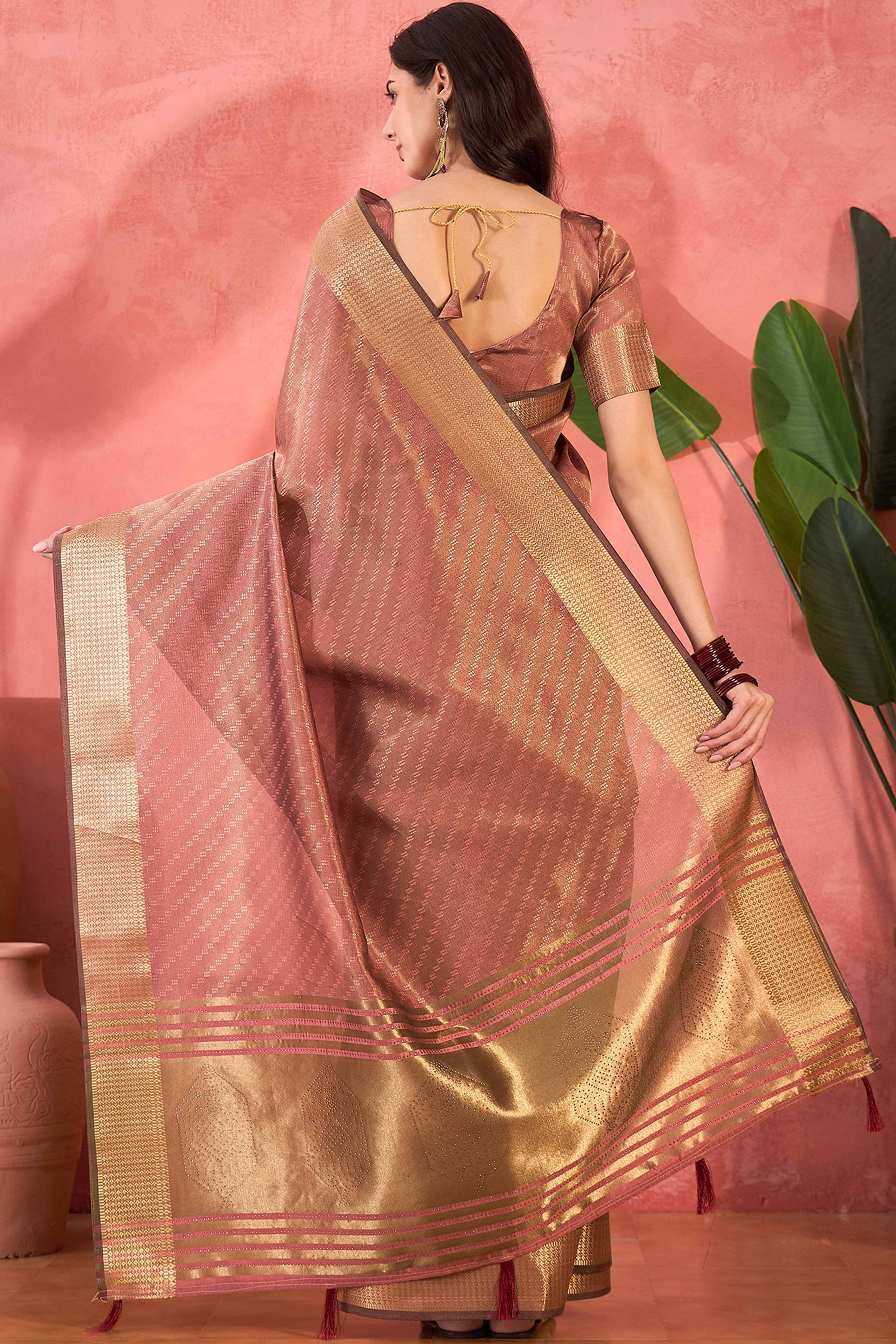 Mauve Khadi Organza Saree Intricate Weaving & Sparkling Stonework With Tassel Pallu - Image 5