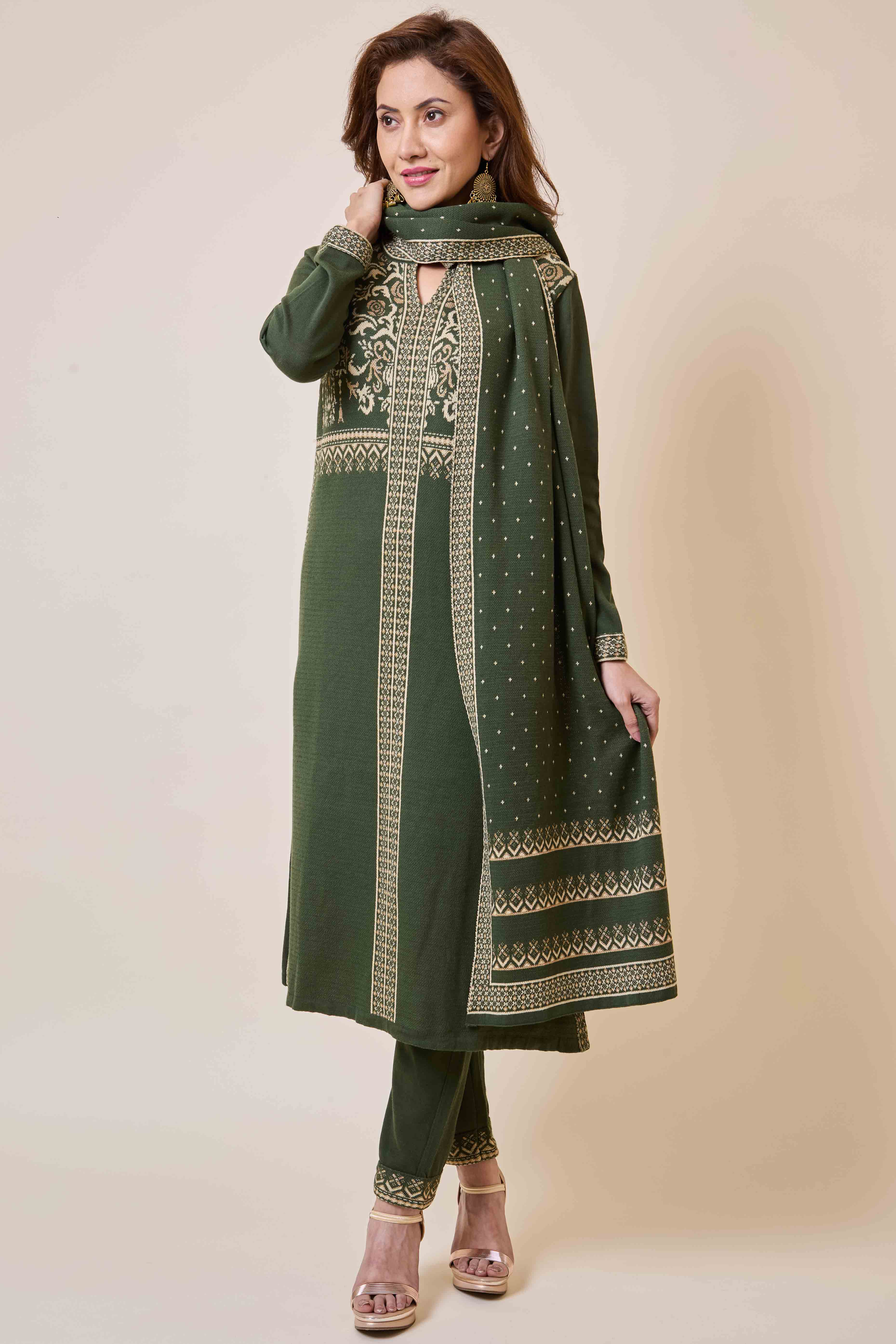 Mehandi Green Floral Woolen Salwar Suit - Image 10
