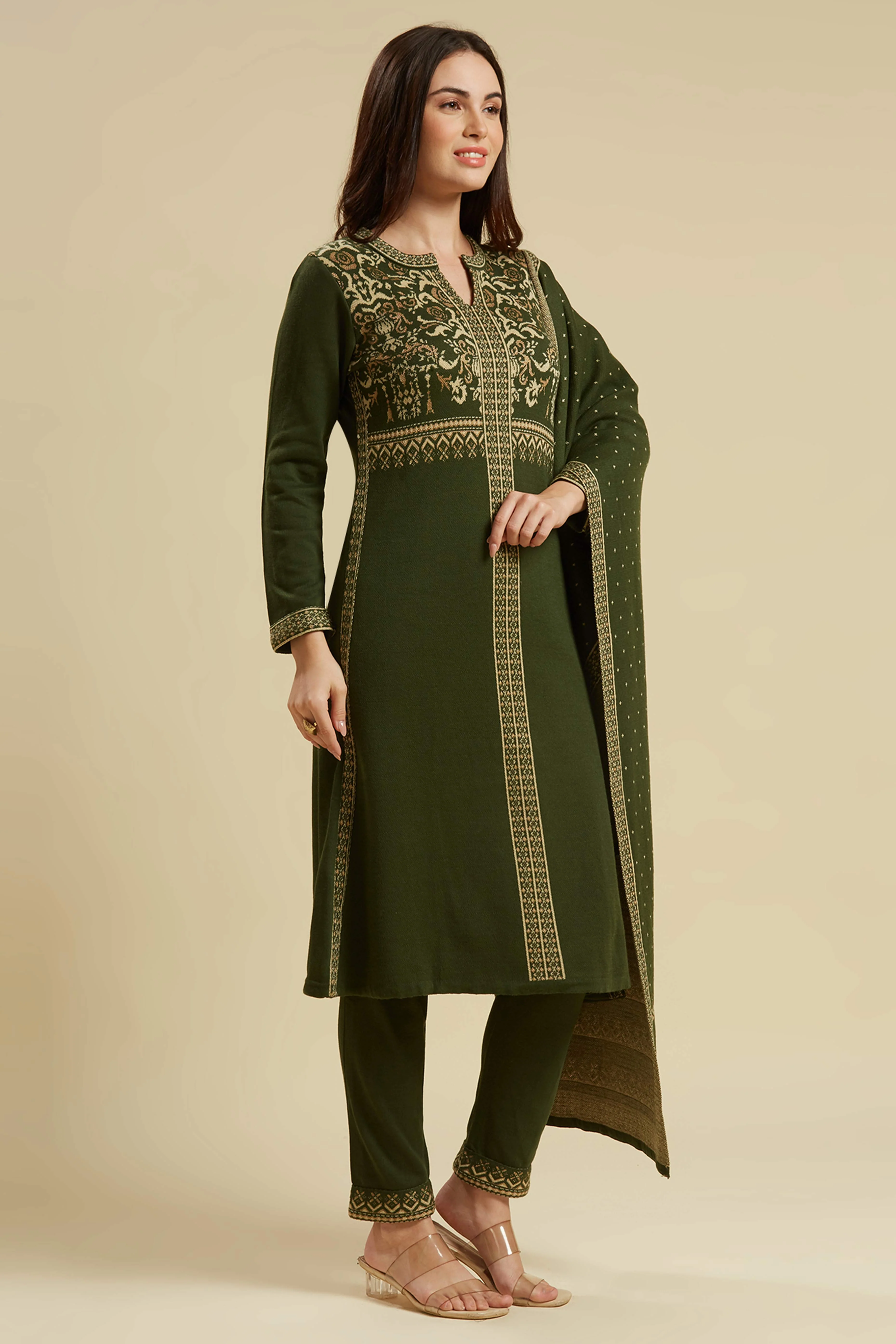 Mehandi Green Floral Woolen Salwar Suit - Image 15