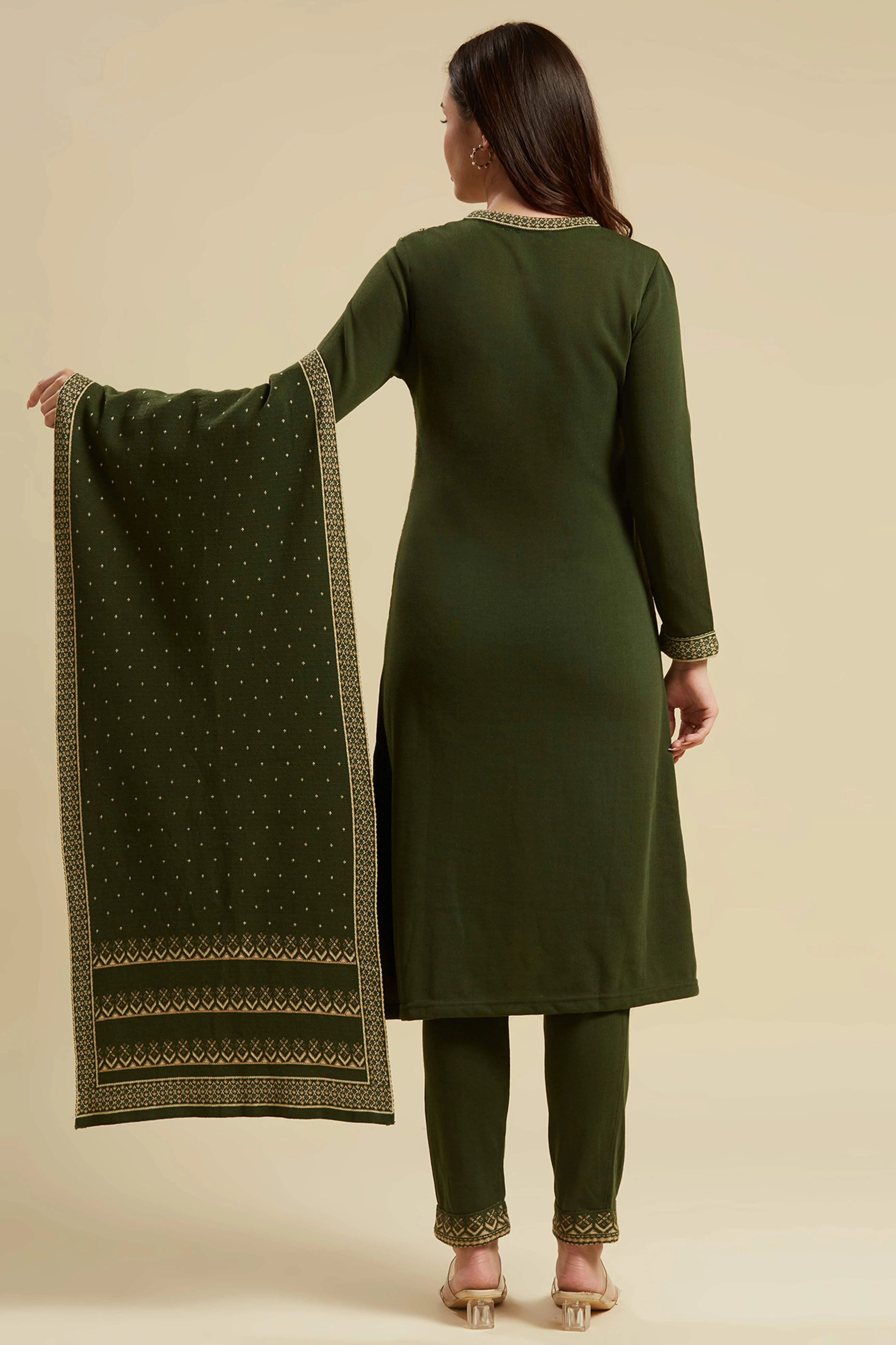 Mehandi Green Floral Woolen Salwar Suit - Image 16