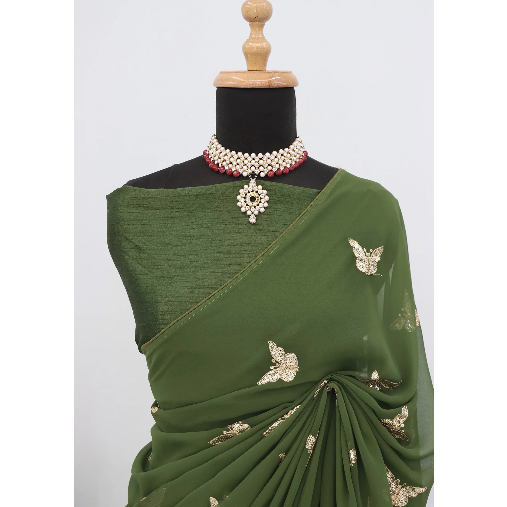 Mehendi Green Embroidered Georgette Saree With Shimmering Butterfly Sequin Work - Image 8