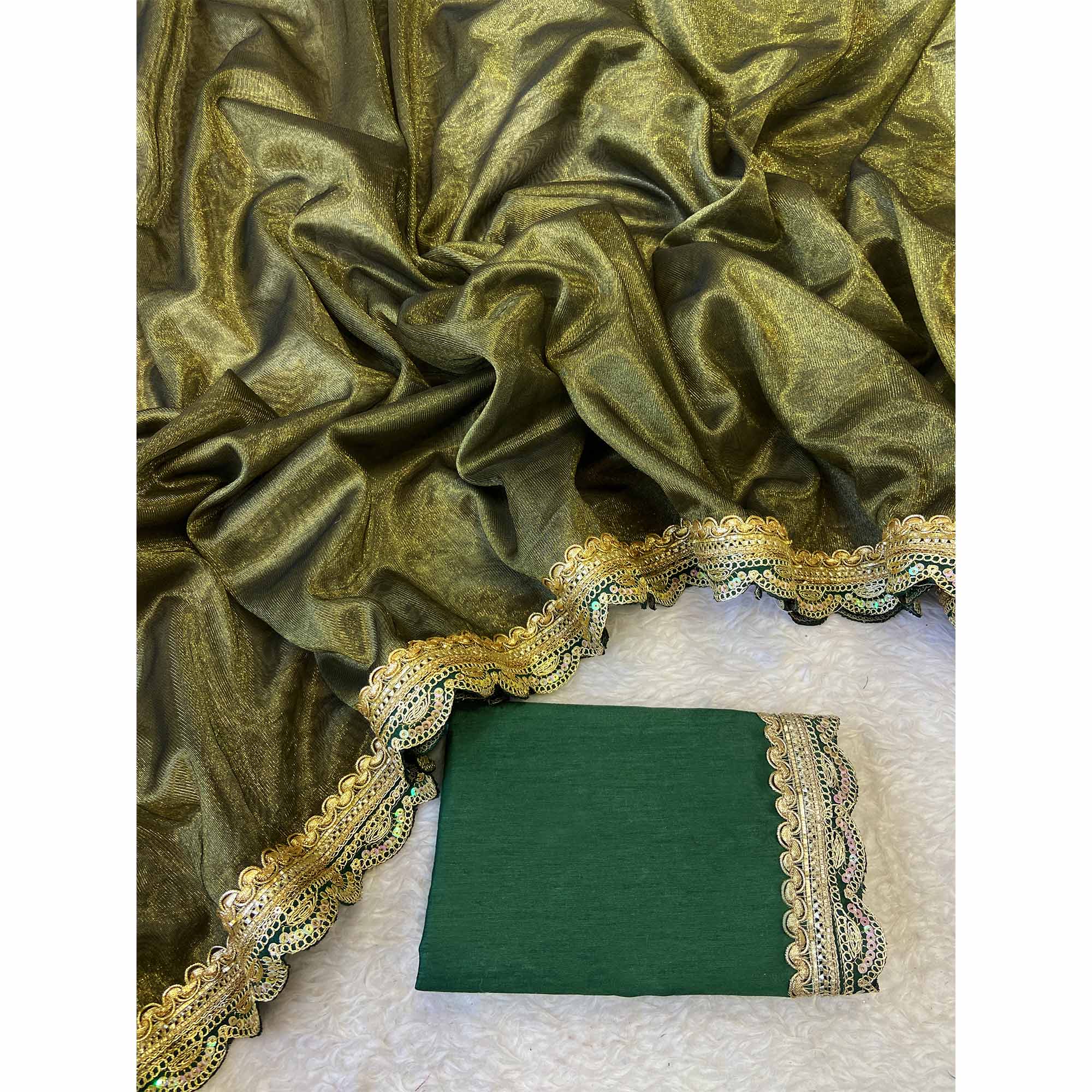 Mehendi Green Net Saree With Intricate Sequin Embroidery & Tassel Embellished Pallu - Image 5