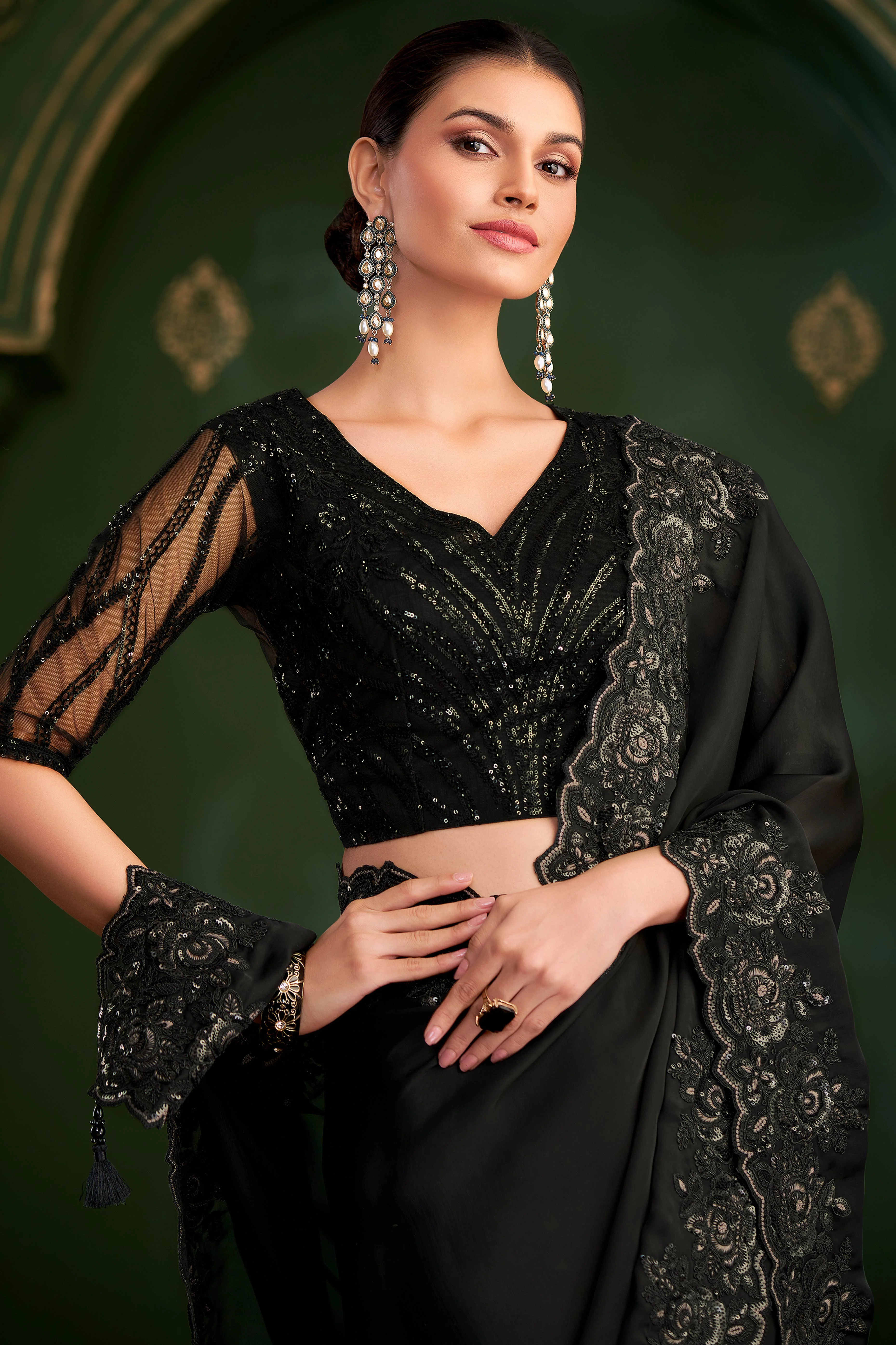 Mesmerizing Black Georgette Saree Adorned With Floral Cording Sequins Embroidery & Cutwork Border - Image 4