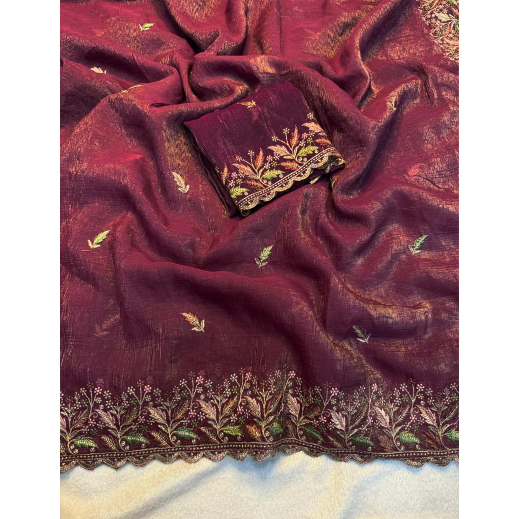 Mesmerizing Maroon Chiffon Saree Showcasing Artistic Floral Embroidery For A Luxurious Appeal - Image 3
