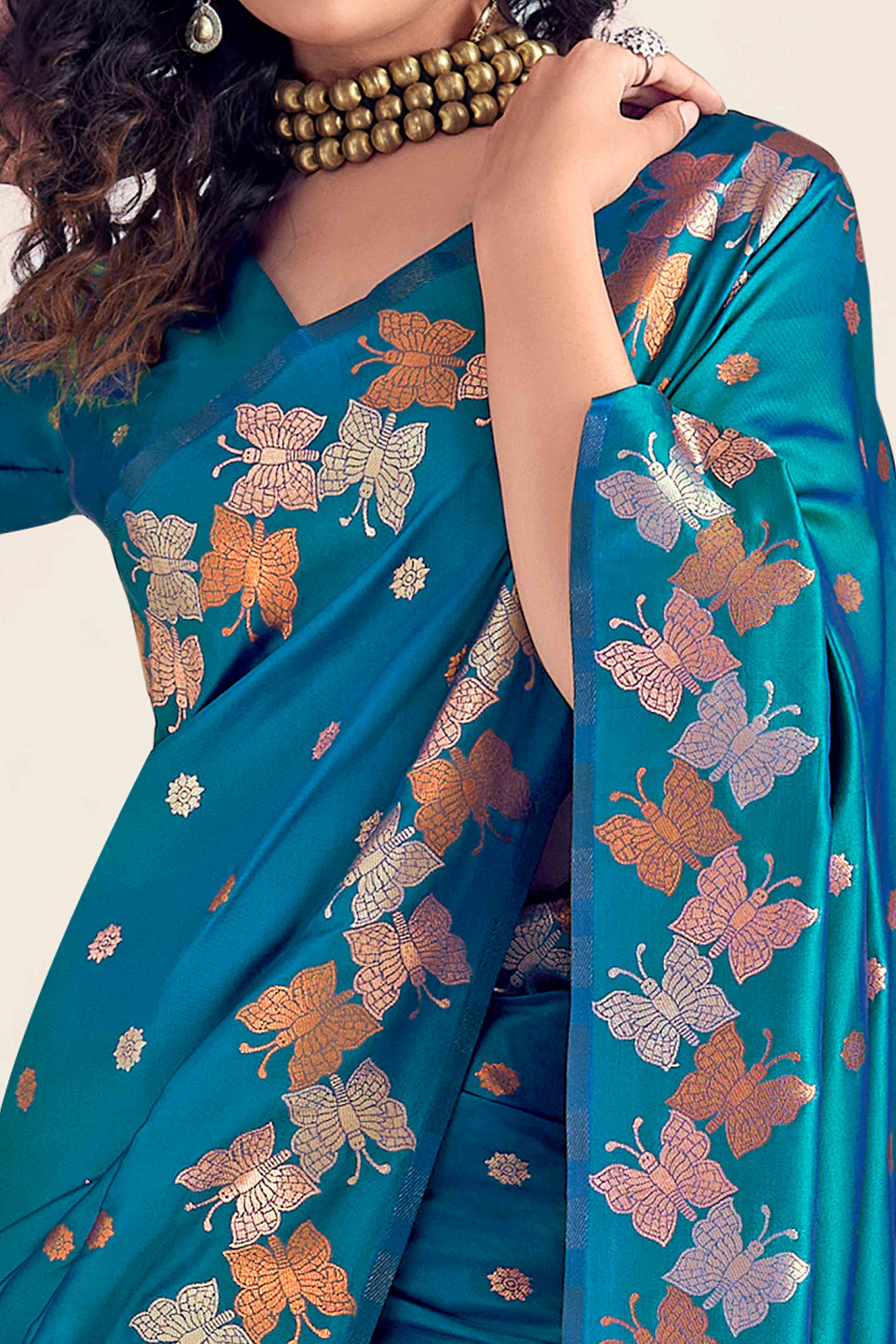 Morpich Blue Banarasi Silk Saree With Zari Woven Floral & Butterfly Motifs - Image 2