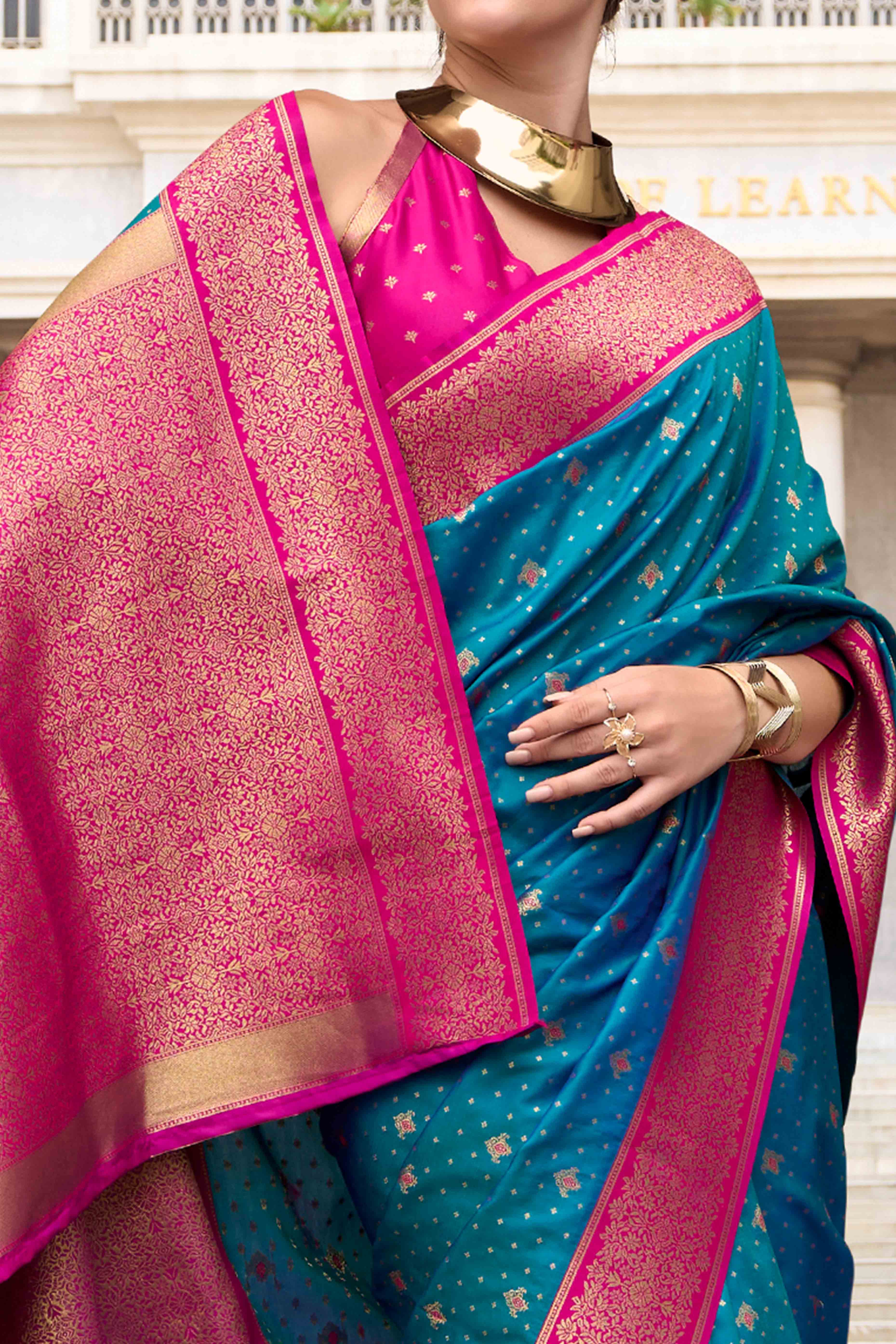 Morpich Blue Floral Woven Pure Silk Saree - Image 2