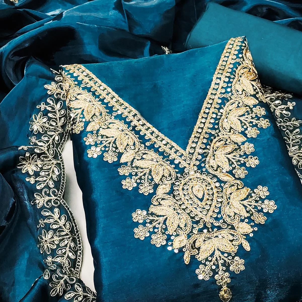 Morpich Blue Organza Dress Material With Elegant Thread Embroidery - Image 2