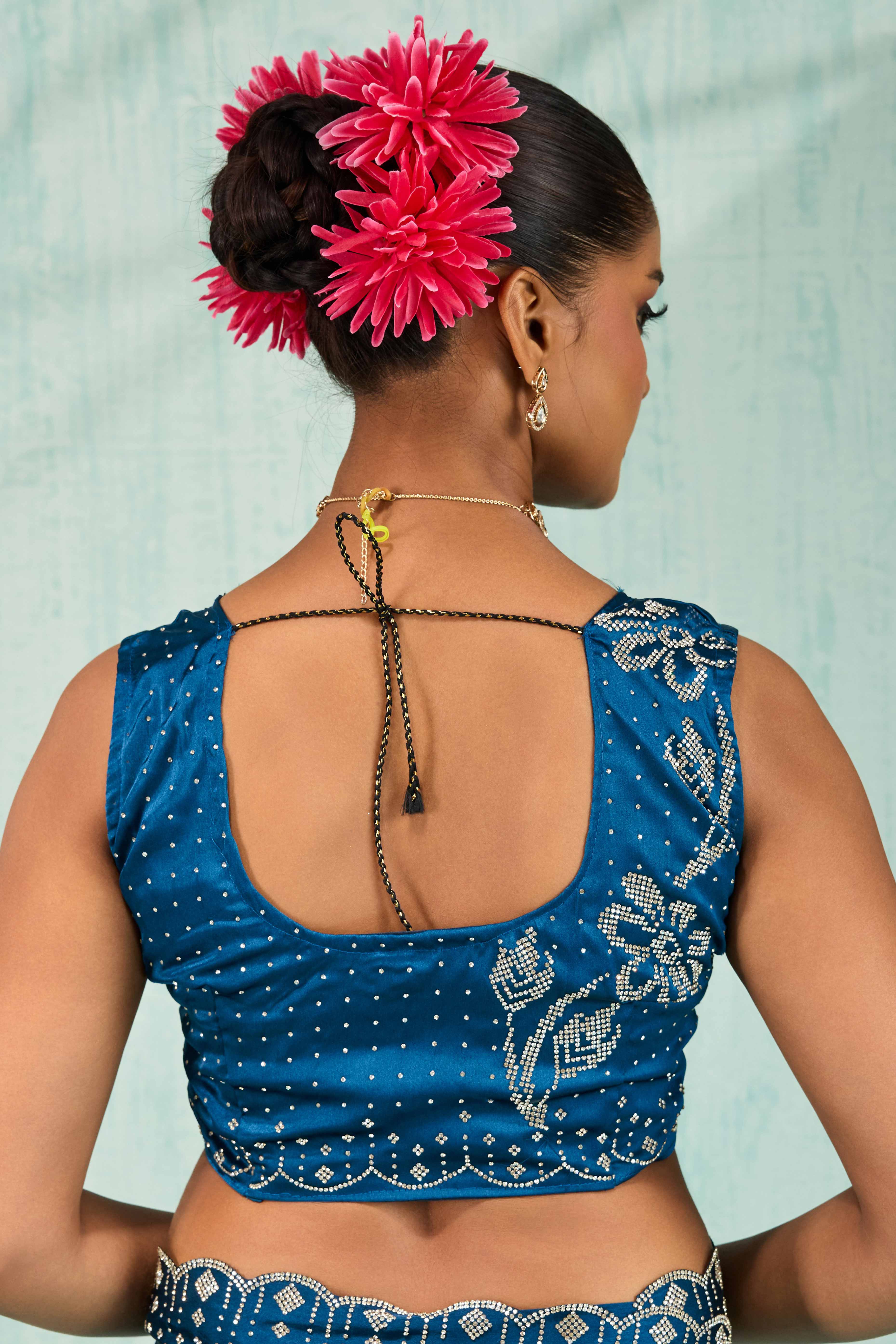 Morpich Blue Satin Ombre Saree Adorned With Rhinestone Crystal Handwork & Elegant Scalloped Border - Image 7