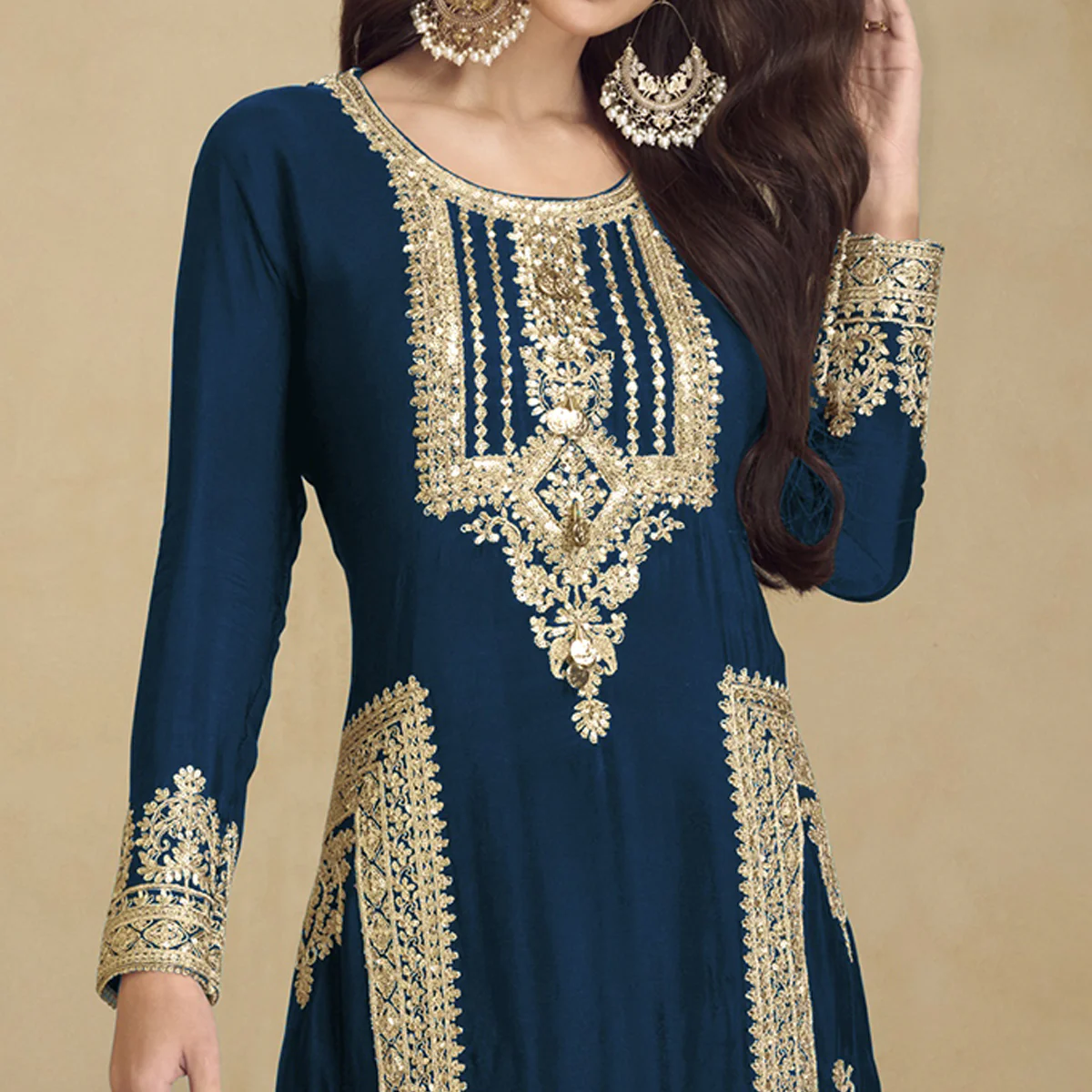 Morpich Floral Sequins Embroidered Georgette Semi Stitched Salwar Suit - Image 3