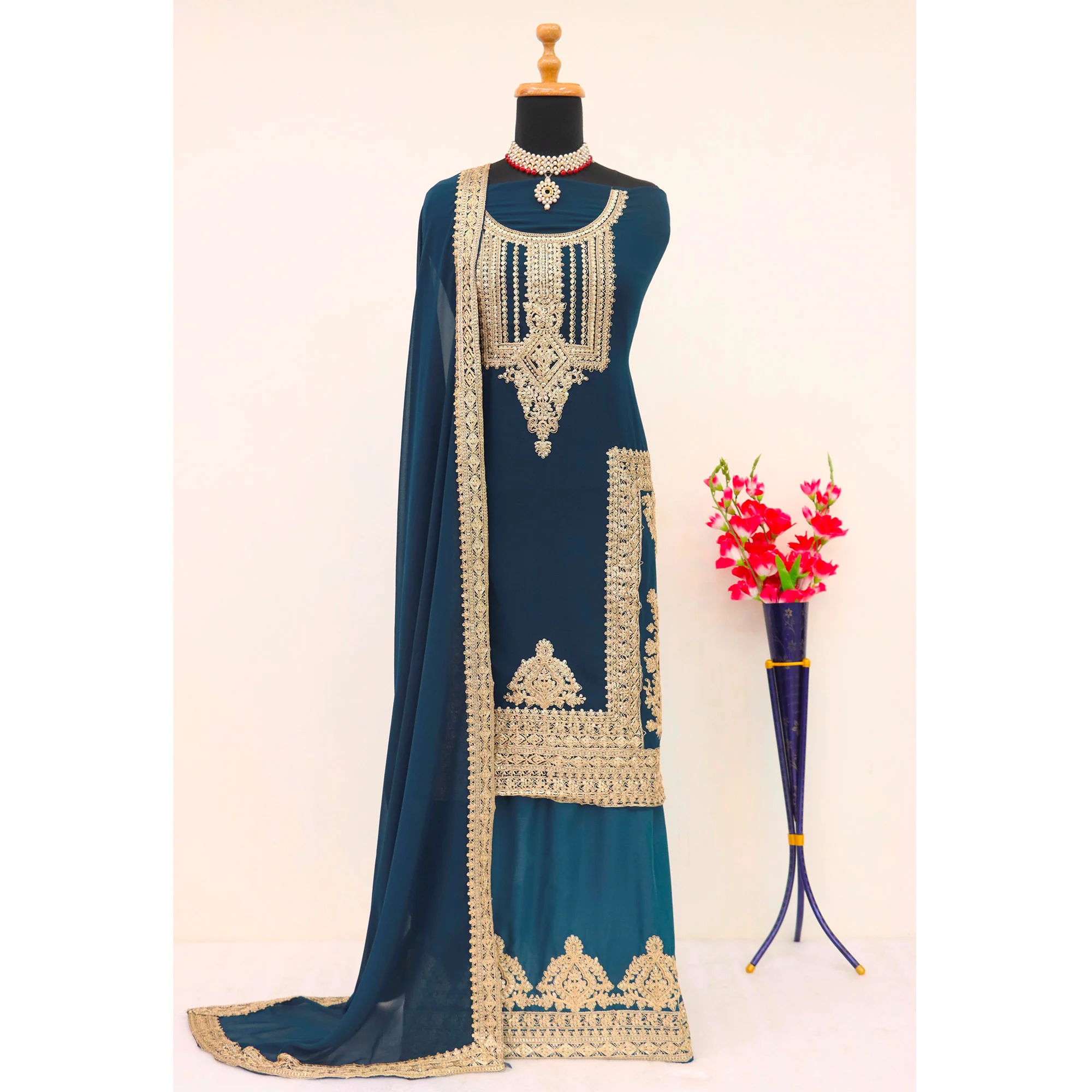 Morpich Floral Sequins Embroidered Georgette Semi Stitched Salwar Suit - Image 5