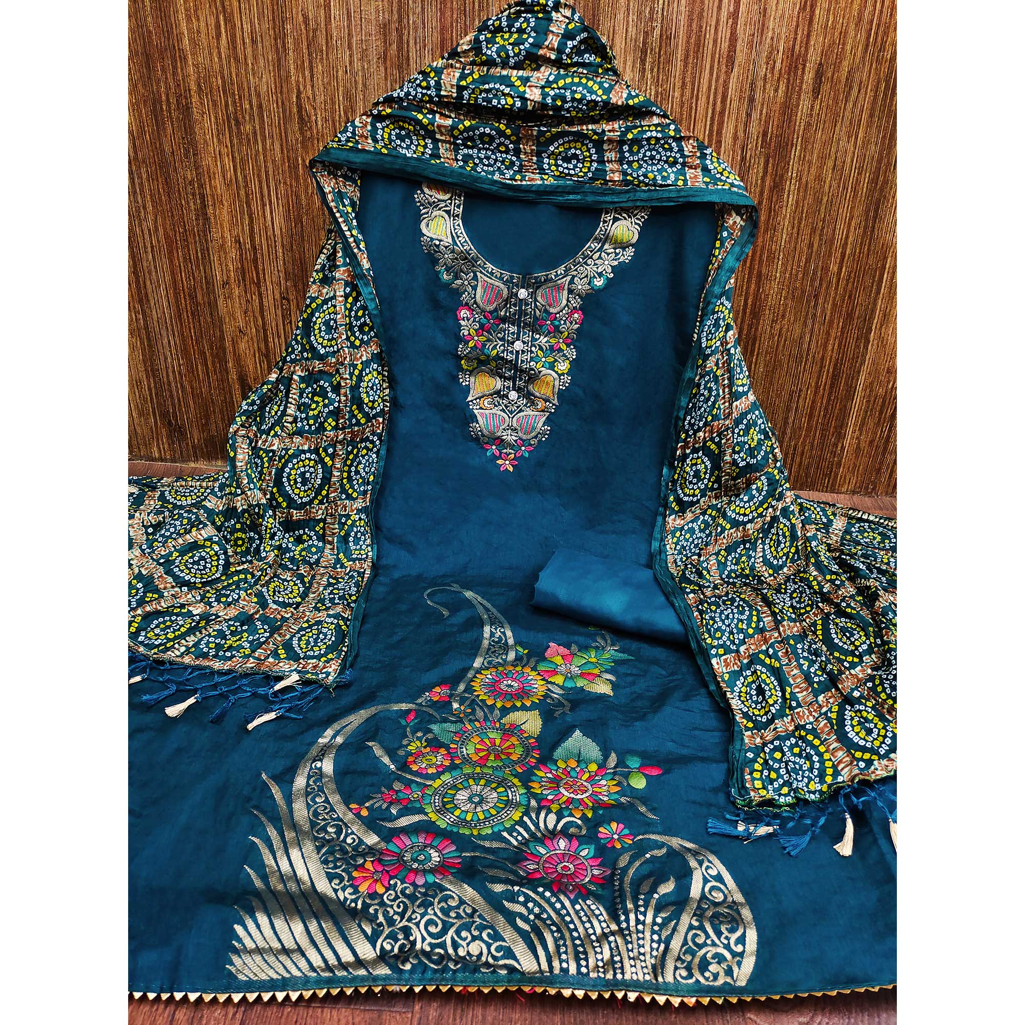 Morpich Floral Woven Chanderi Jacquard Dress Material - Image 3