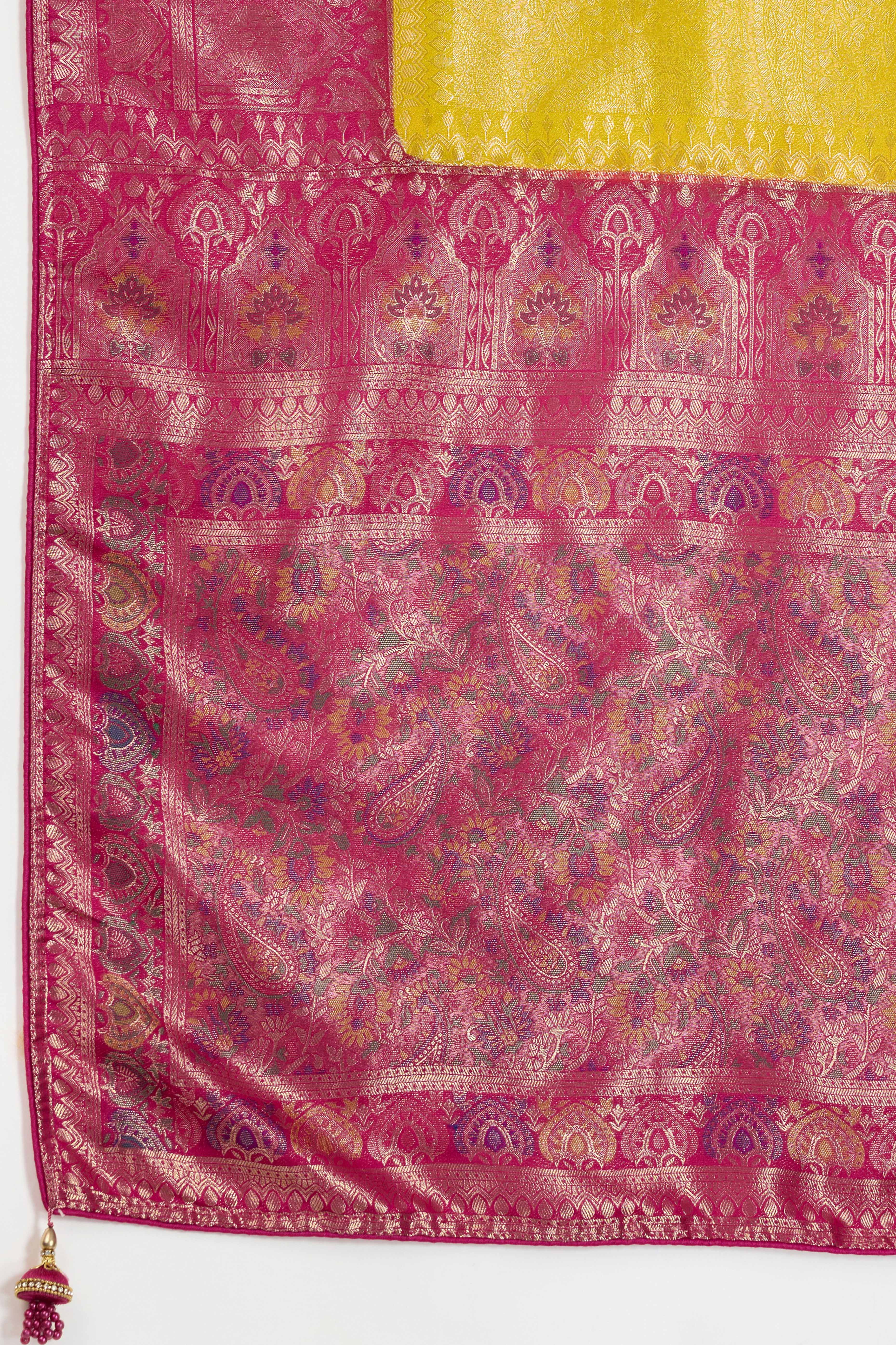 Mustard Kanjivaram Silk Saree In Kadiyal Style Zari Weaving With Ornate Meenakari Pallu - Image 7