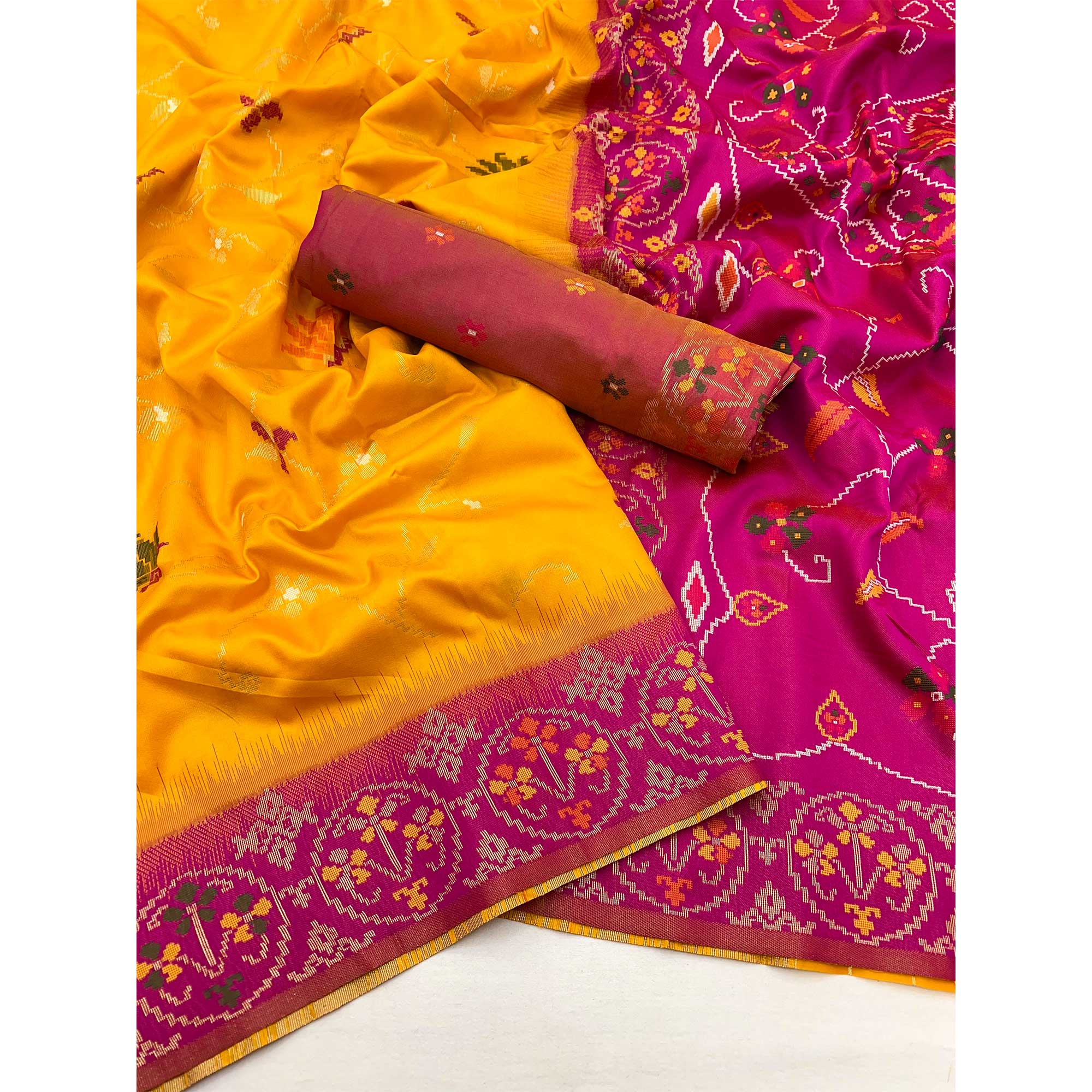 Mustard & Pink Floral Woven Pure Silk Saree - Image 3