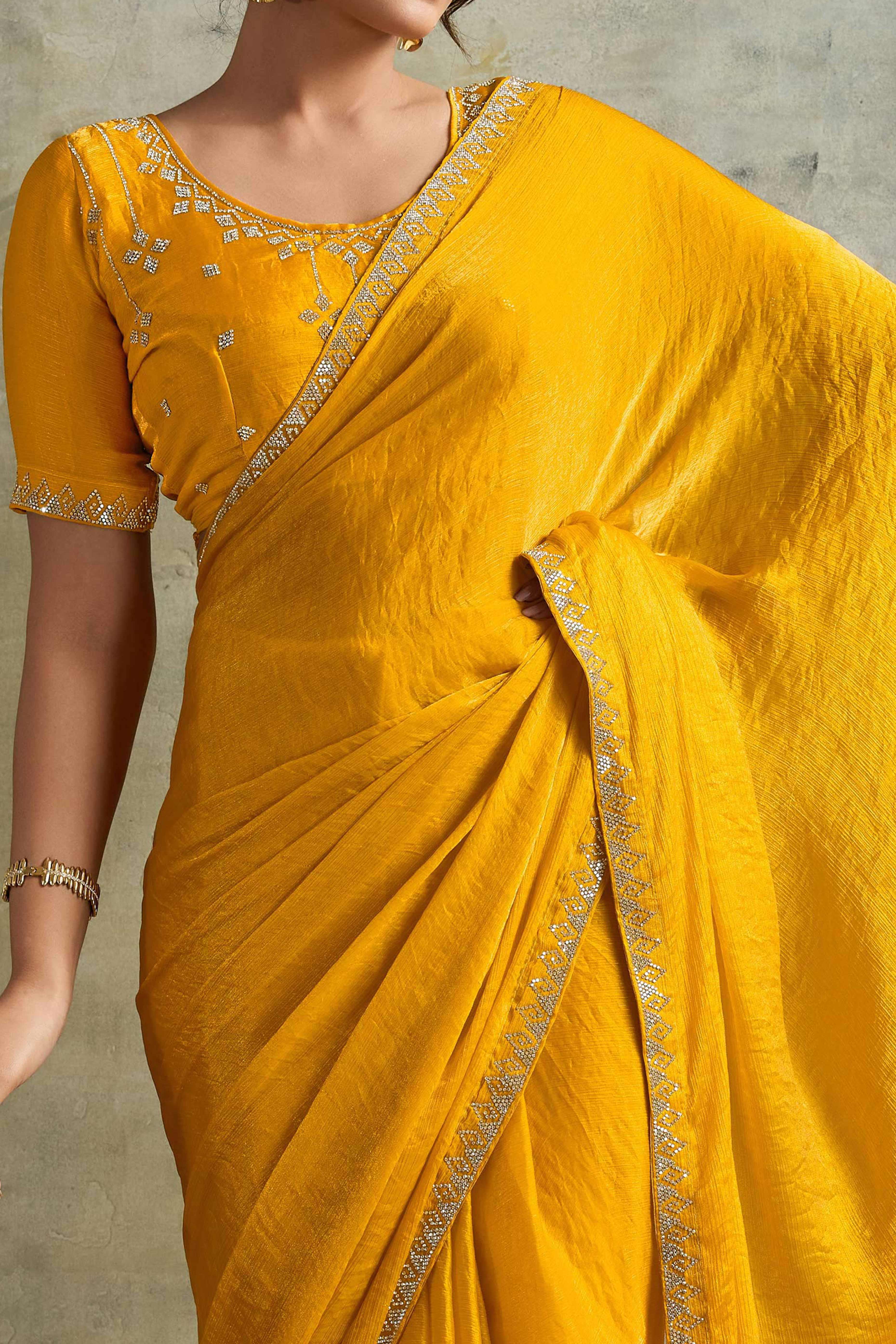 Mustard Solid Chiffon Saree With Sparkling Zarkan Border & Latkan Pallu - Image 2
