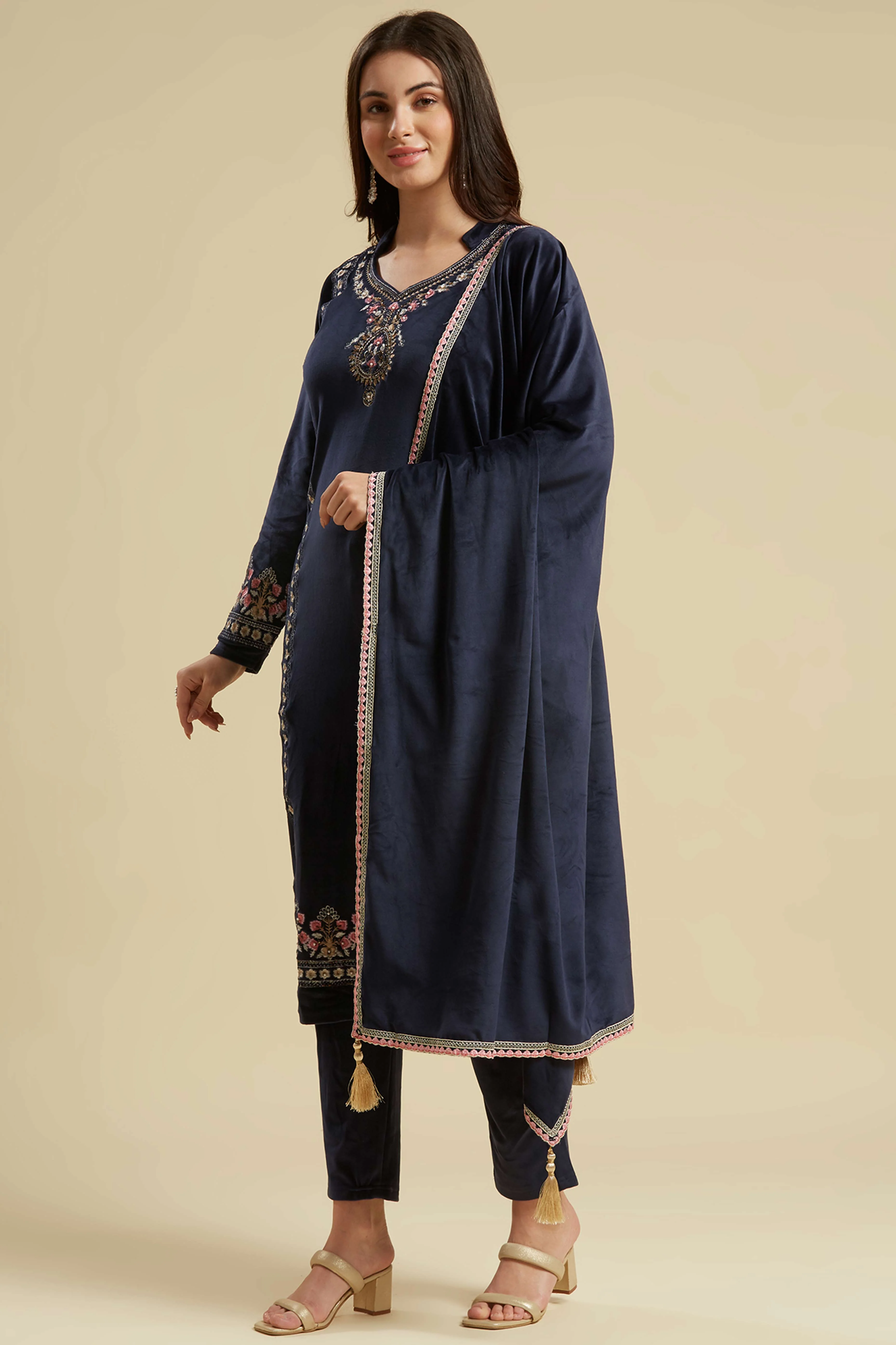 Navy Blue Embroidered Velvet Straight Salwar Suit - Image 5