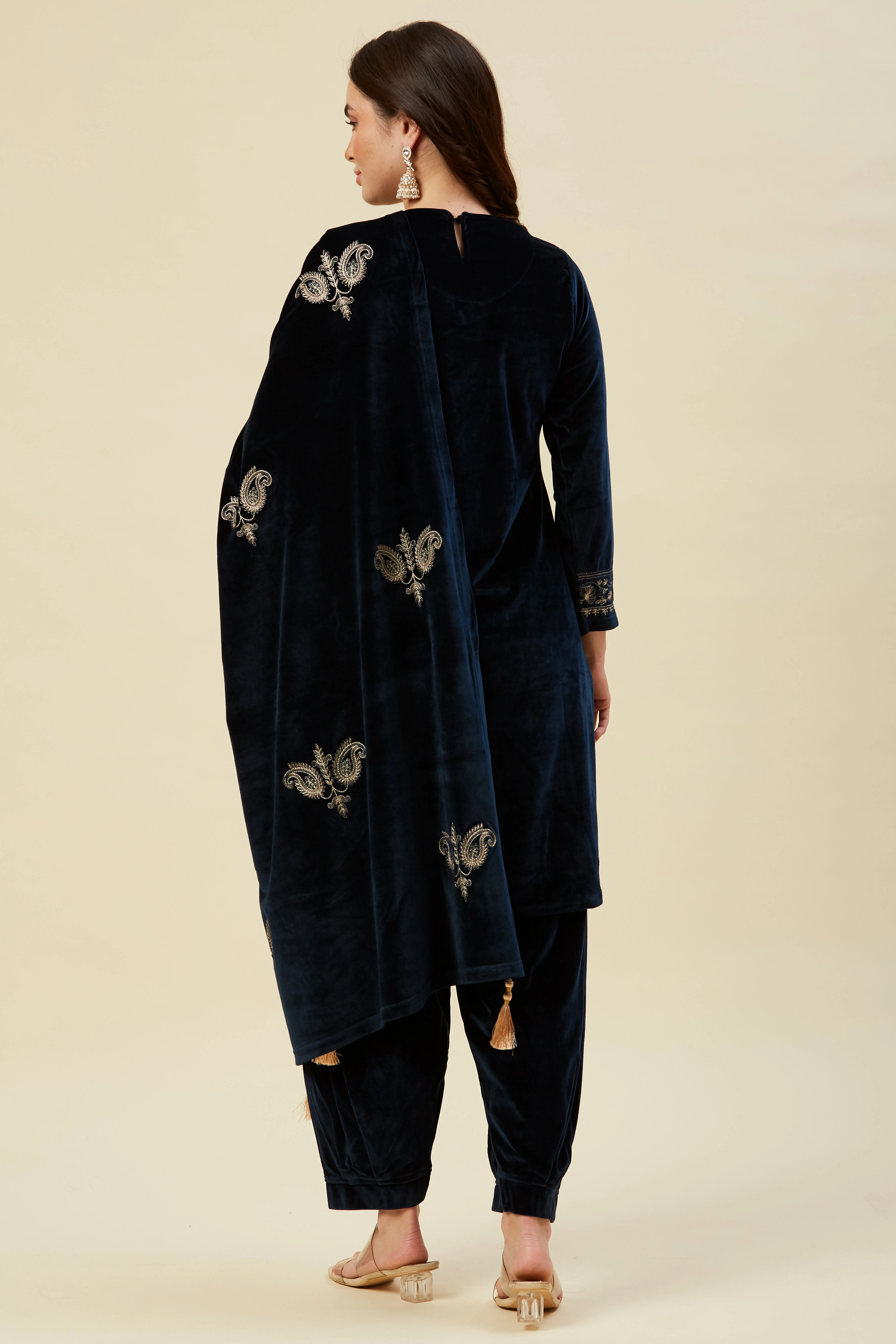 Navy Blue Embroidered Velvet Straight Salwar Suit - Image 3