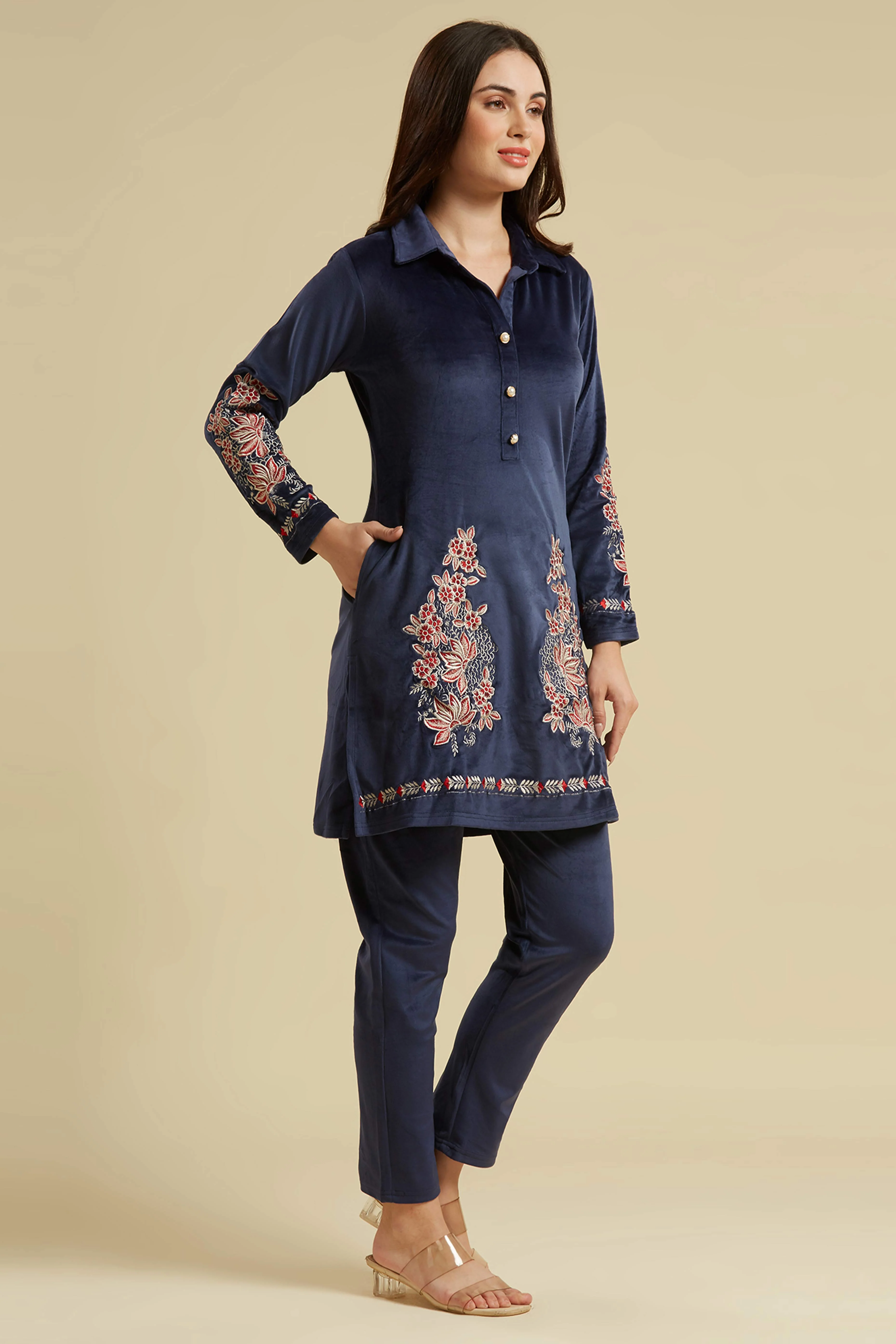 Navy Blue Embroidered Velvet Straight Top Bottom Set - Image 4