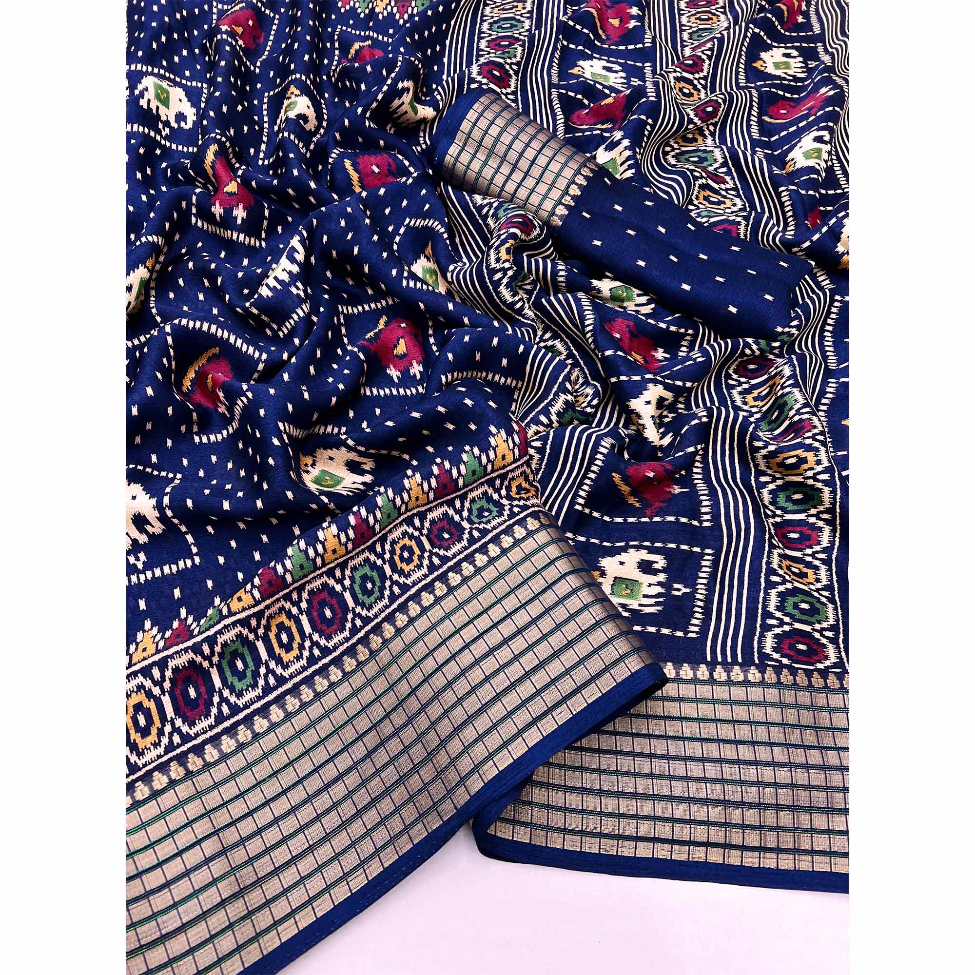 Navy Blue Printed Georgette Saree With Woven Border - Image 3