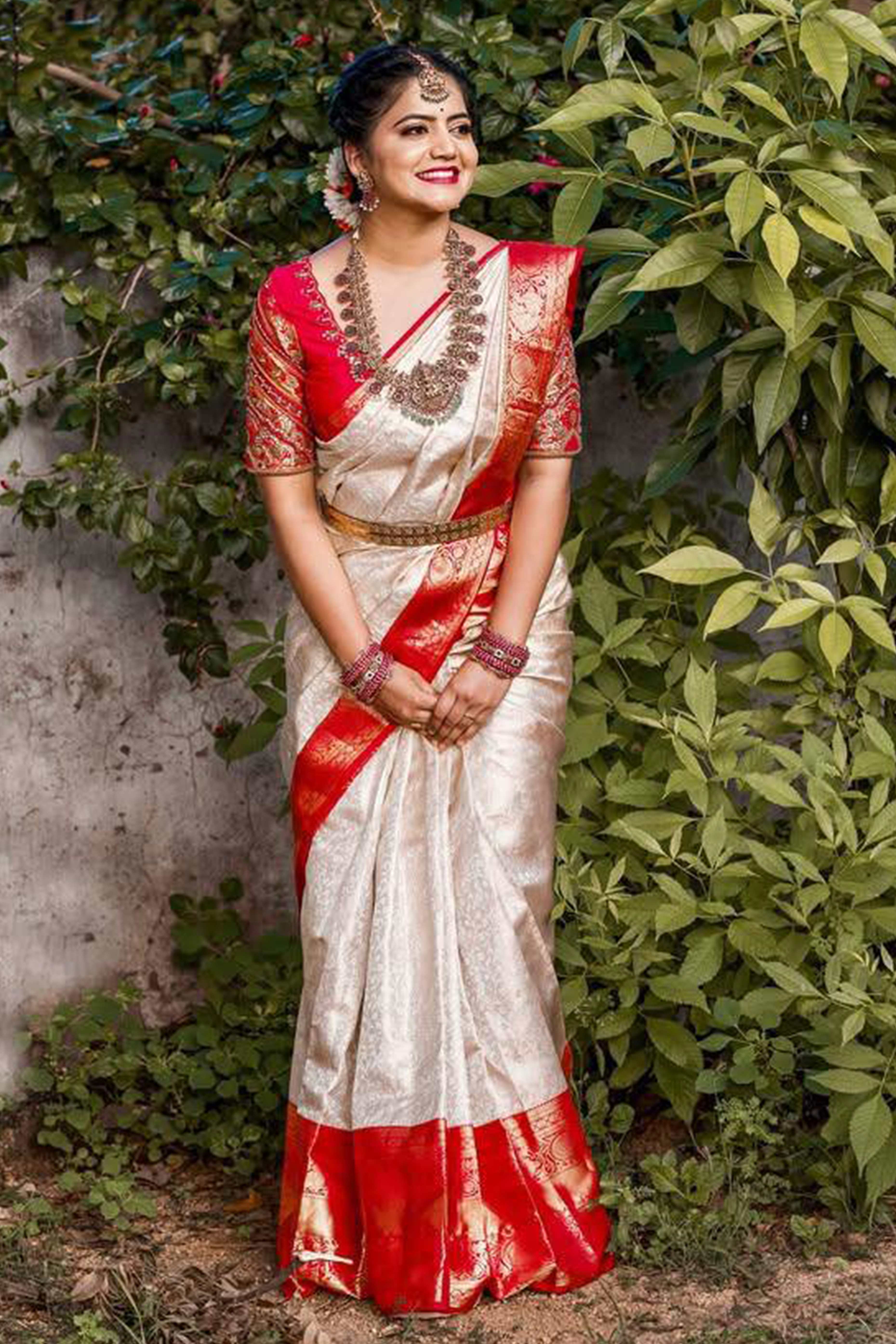 Off-White Banarasi Silk Saree With Delicate Zari Weaving For A Graceful Look - Image 3