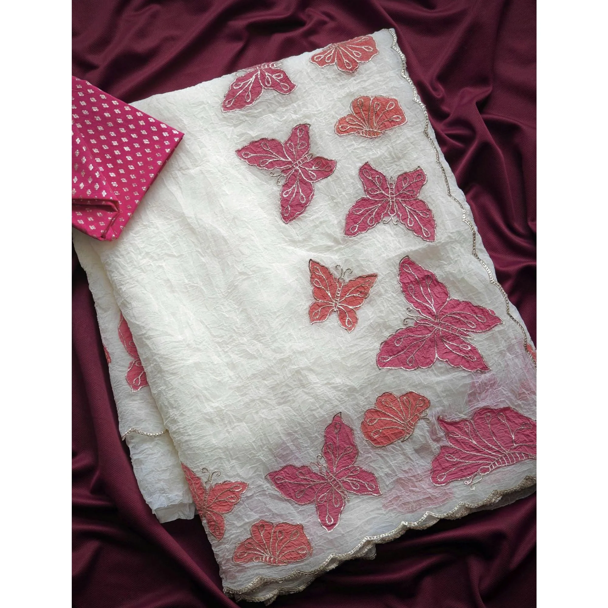 Off White Designer Chiffon Crush Saree Featuring Butterfly Embroidery - Image 3