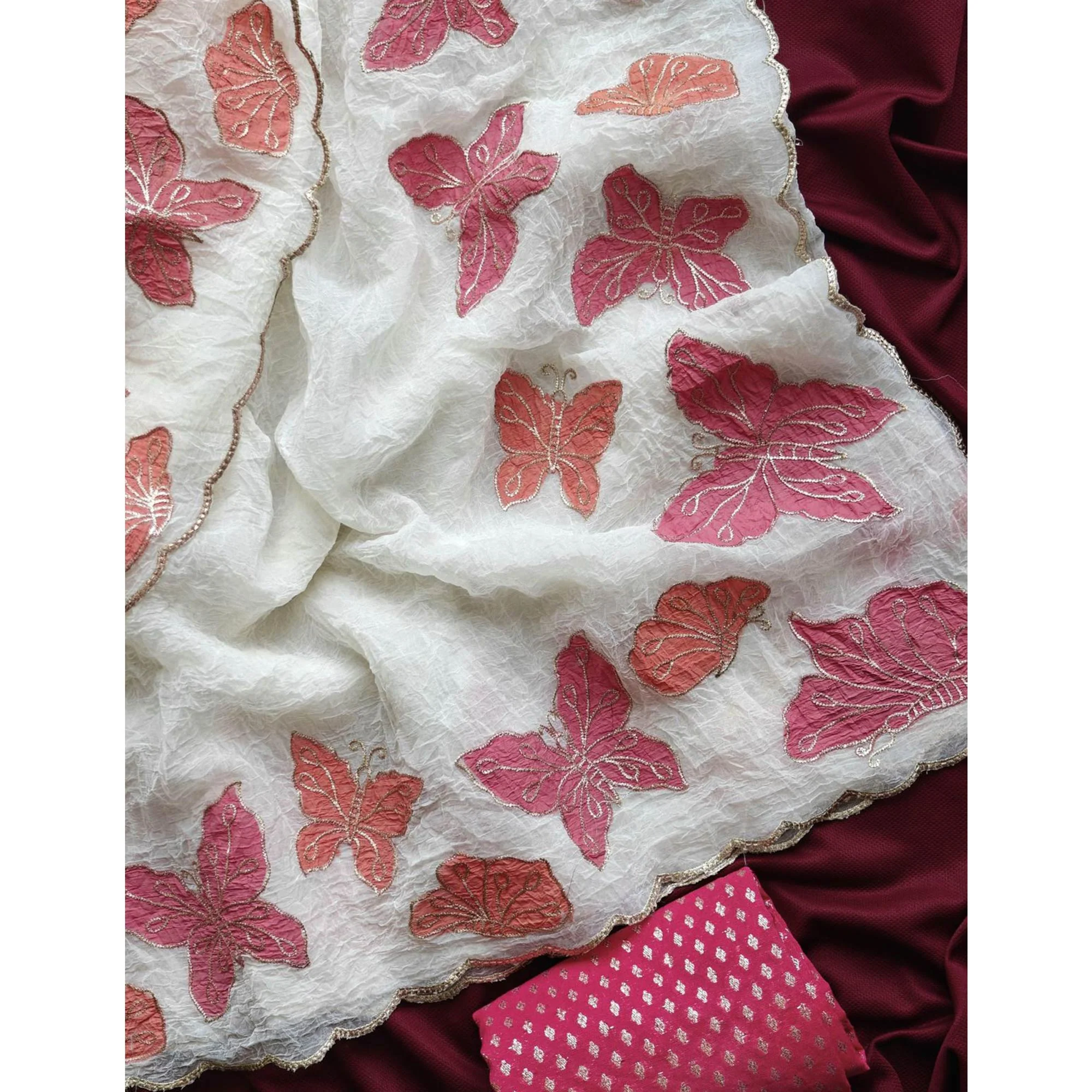 Off White Designer Chiffon Crush Saree Featuring Butterfly Embroidery - Image 4