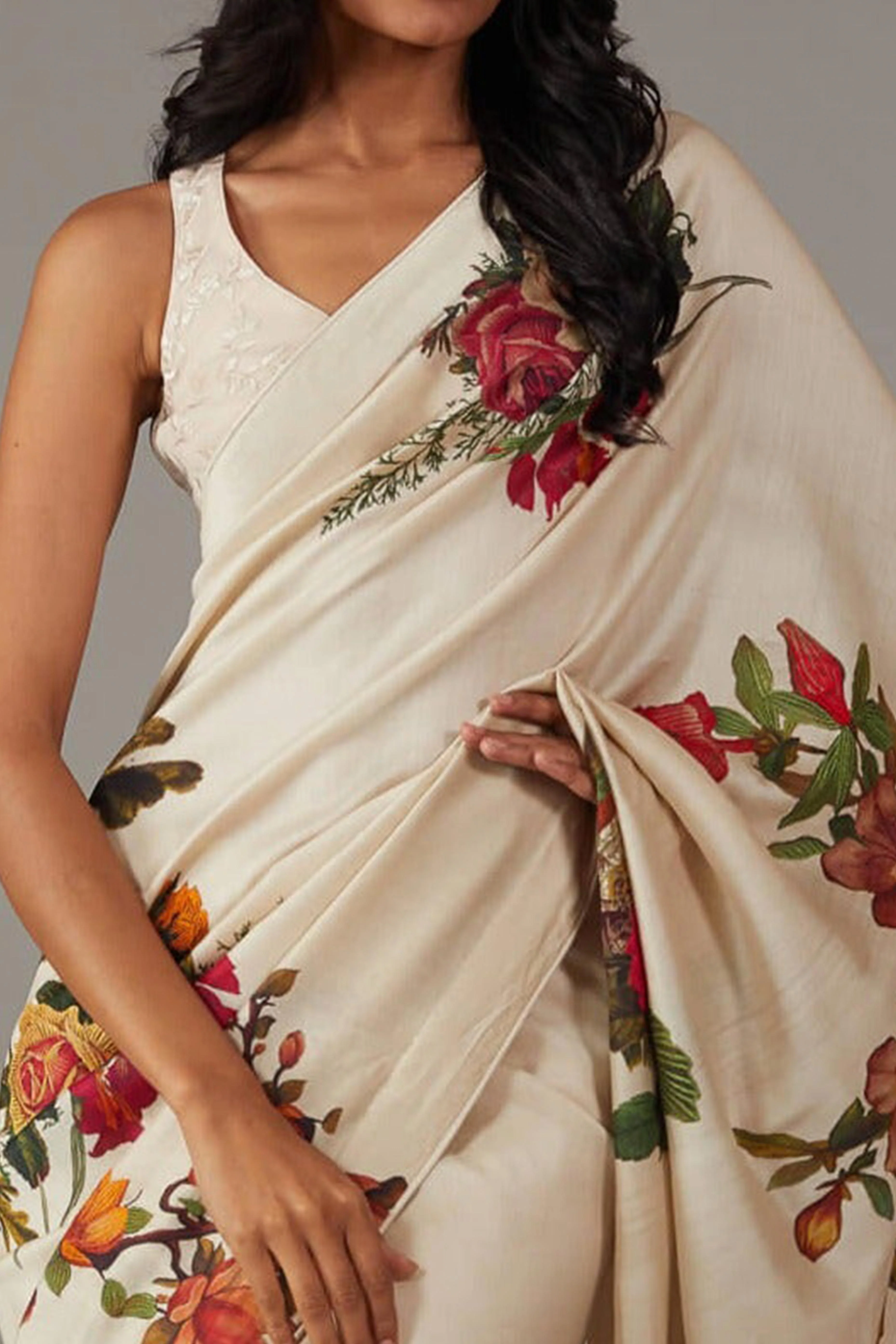 Off White Floral Printed Chiffon Saree - Image 2