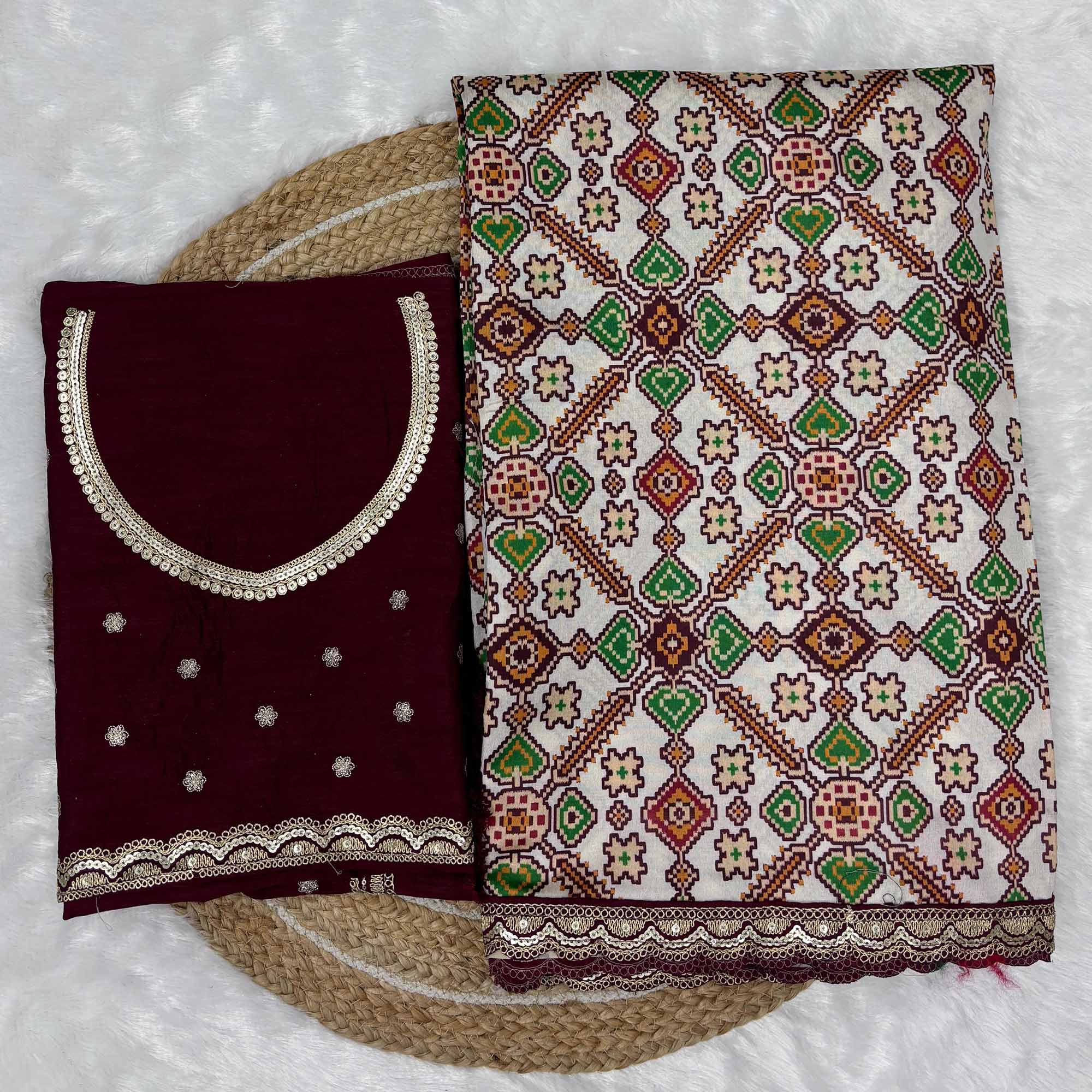 Off White Printed Patola Tussar Silk Saree - Image 3
