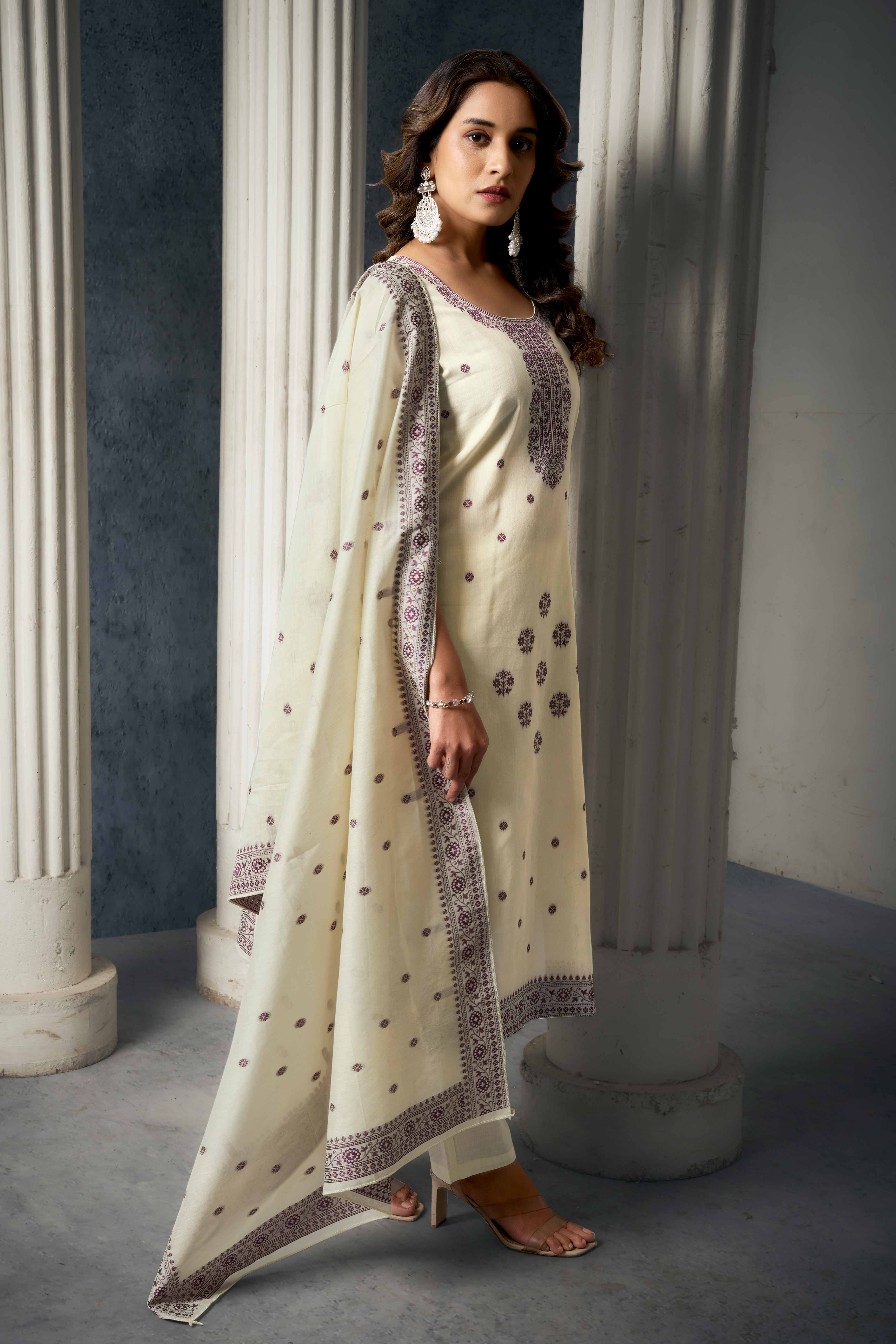 Off White & Wine Jacquard Weaving Pure Cotton Straight Salwar Suit - Image 5