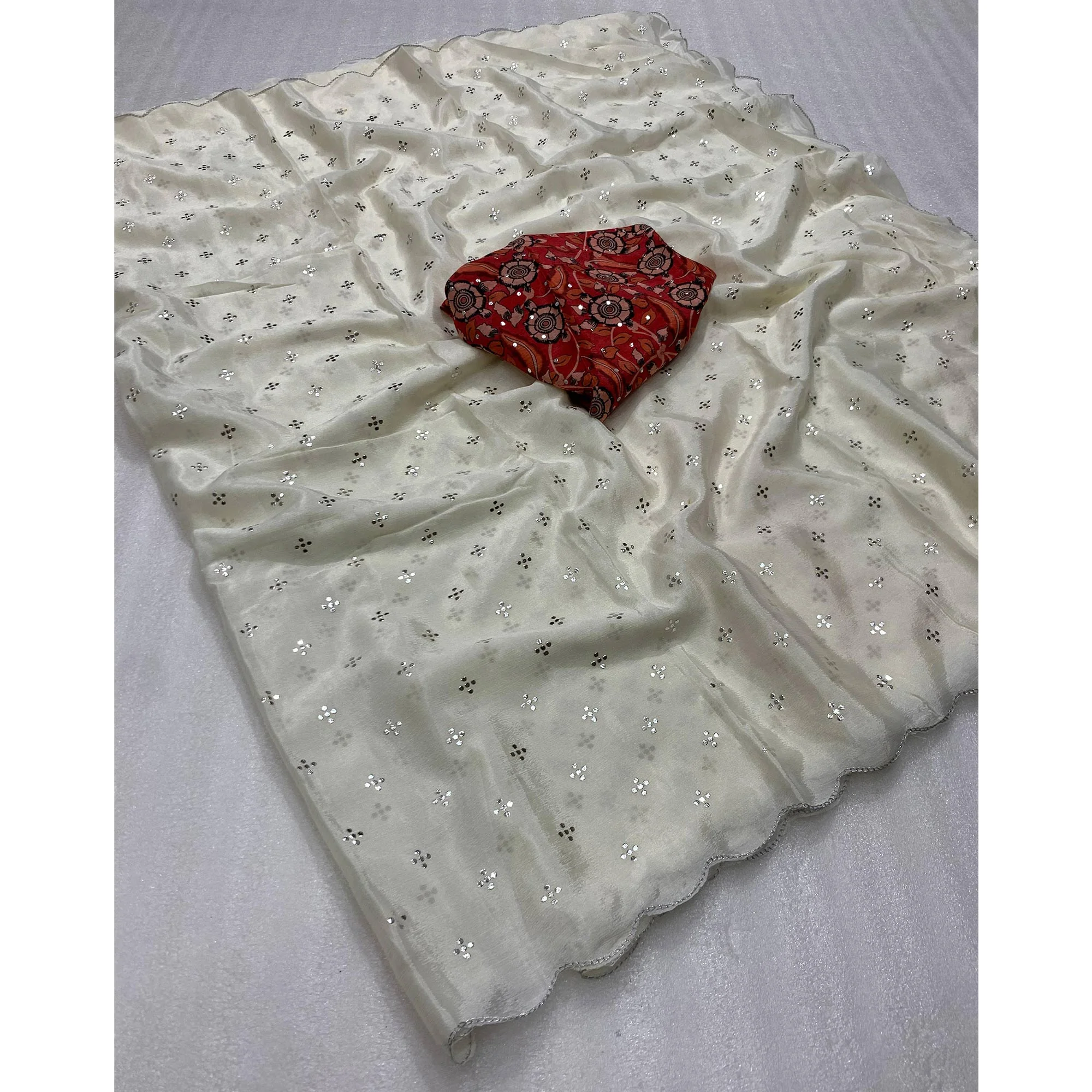 Offwhite Mukaish Work Chinon Saree - Image 3