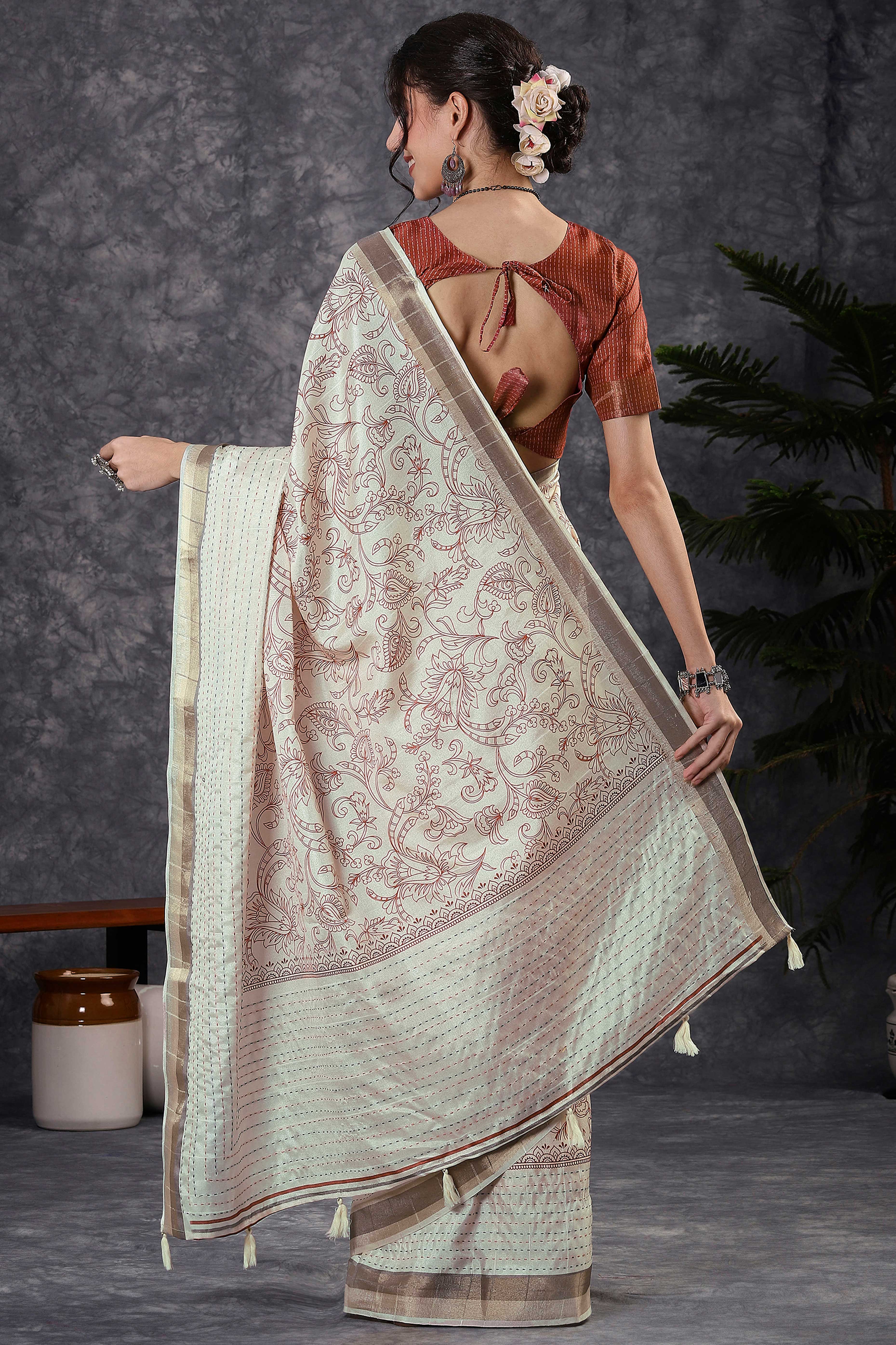 Offwhite & Rust Floral Printed Kotha Cotton Silk Saree With Beautifully Crafted Katha Embroidery - Image 5