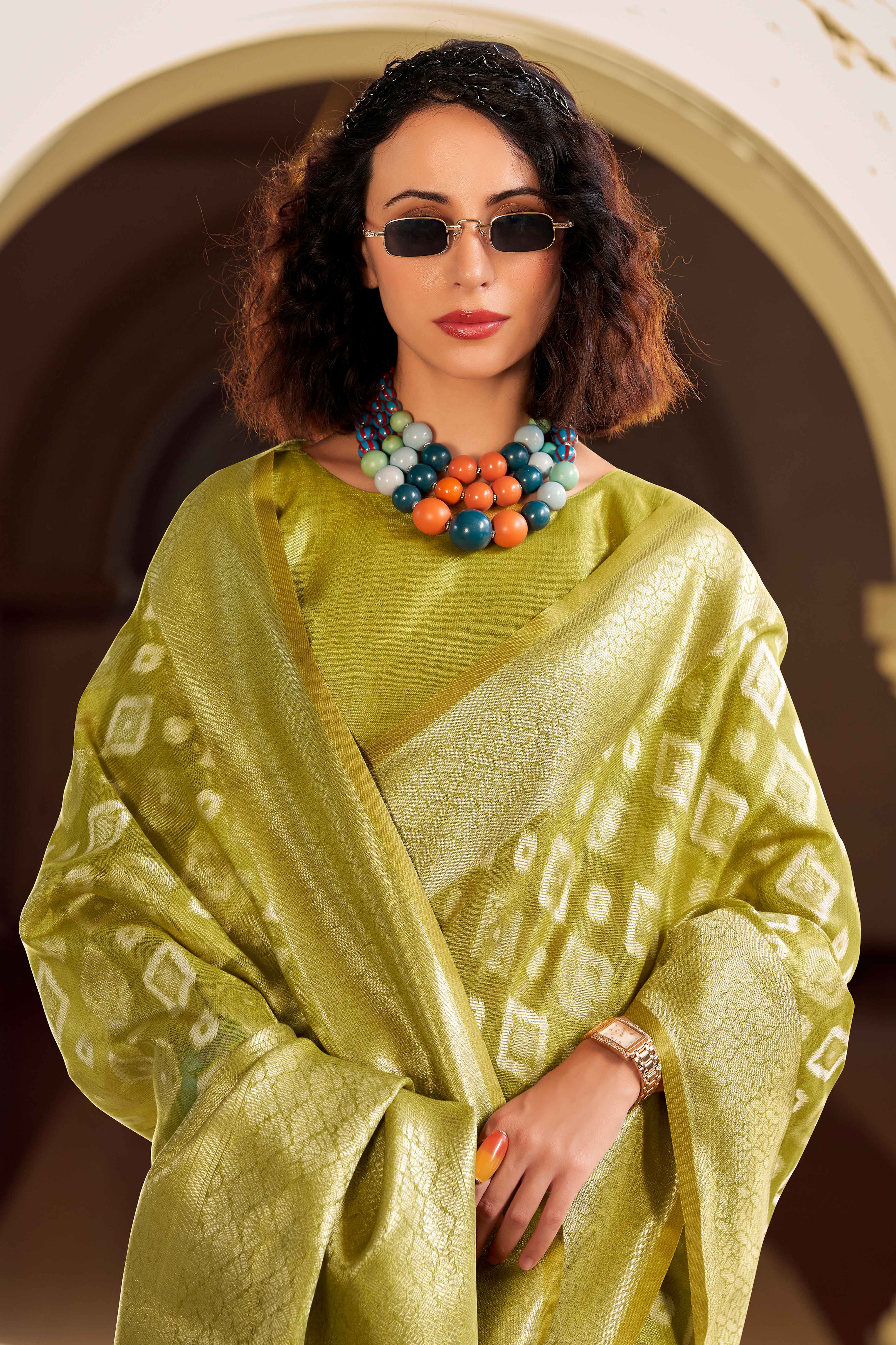 Olive Geometric Pattern Woven Tissue Silk Saree - Image 4