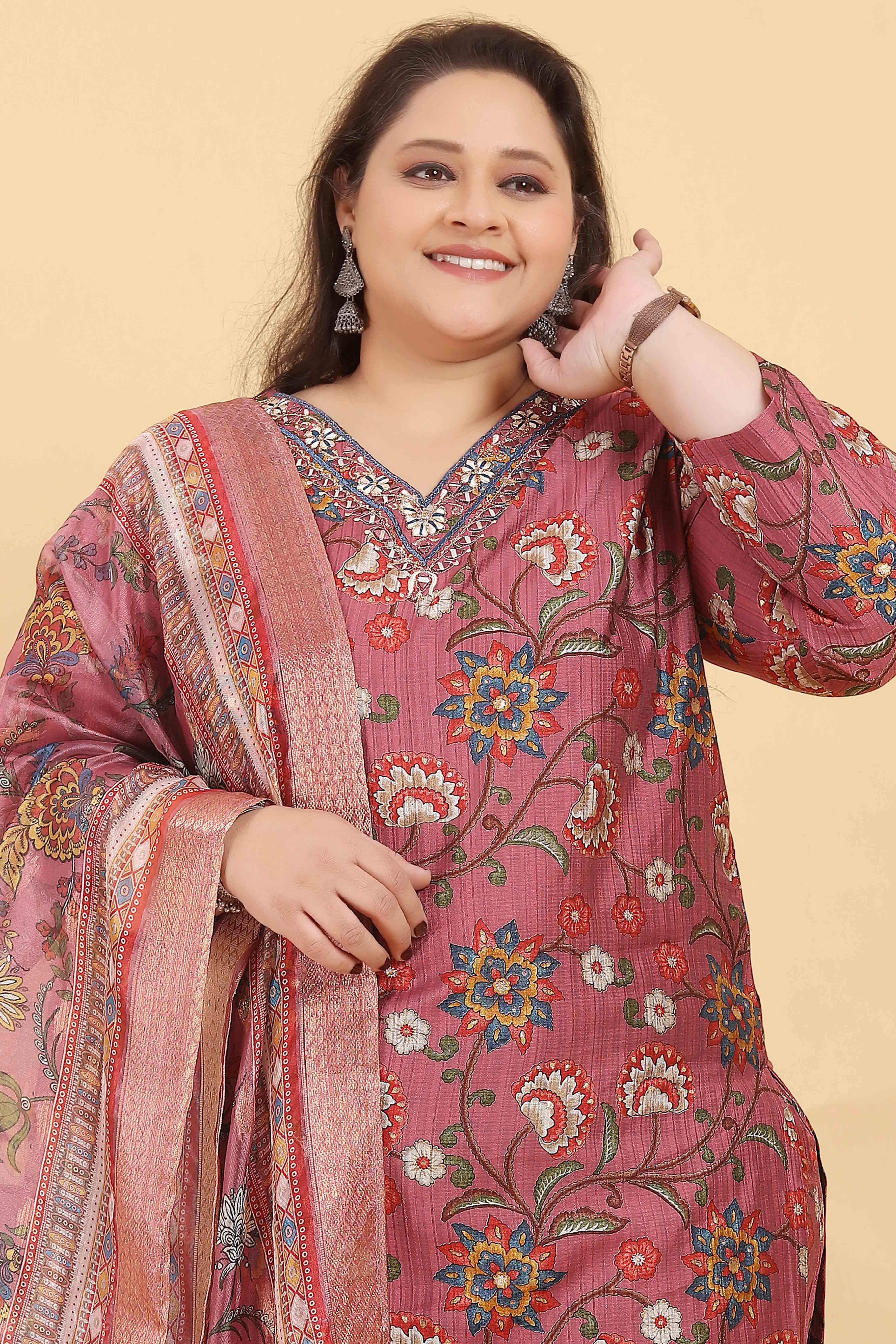 Onion Pink Floral Foil Printed With Mirror Handwork Viscose Salwar Suit - Image 4