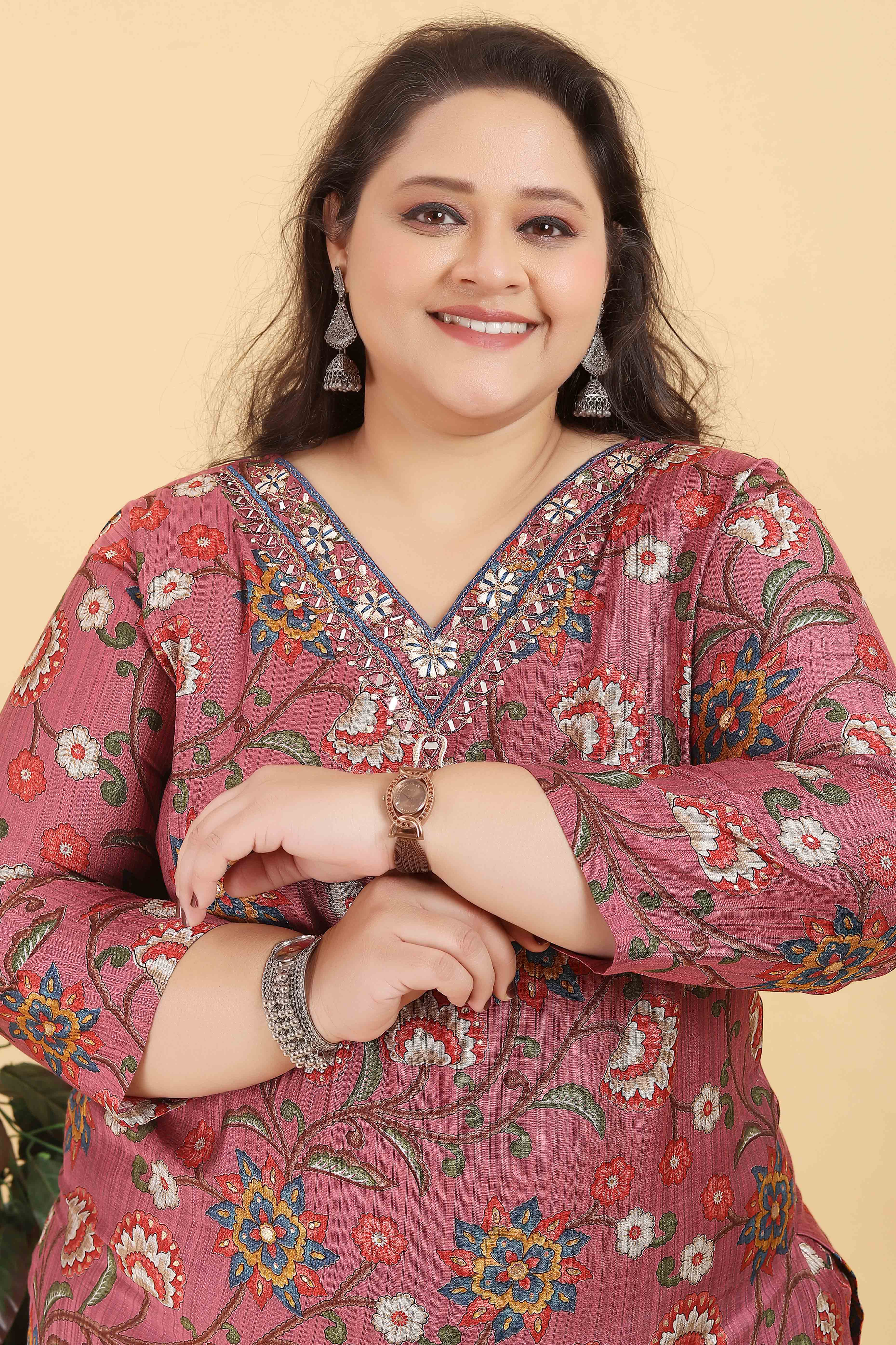 Onion Pink Floral Foil Printed With Mirror Handwork Viscose Salwar Suit - Image 5