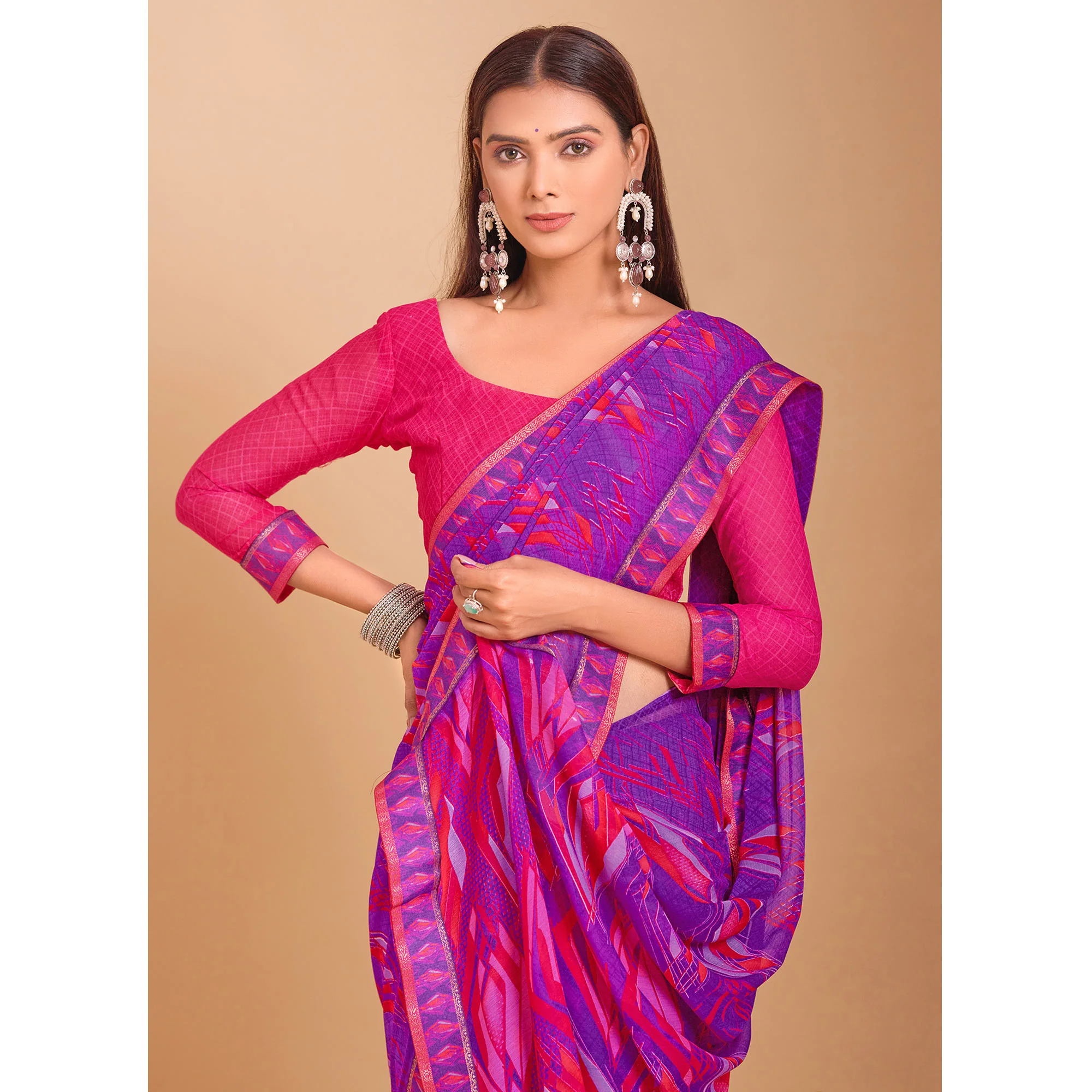 Purple Geometric Printed Chiffon Saree - Image 4