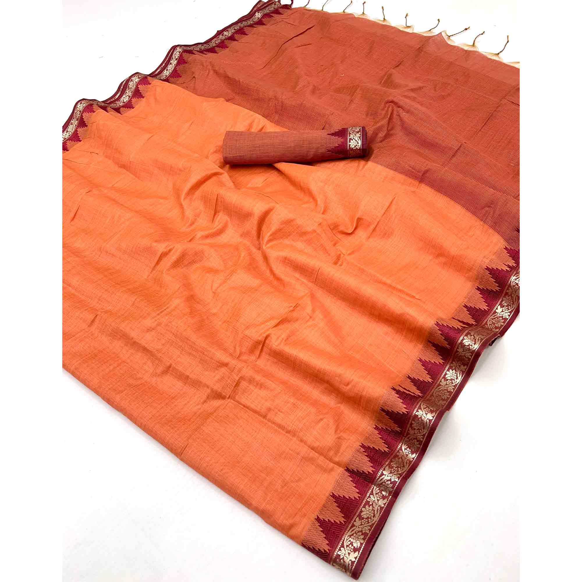 Orange Pure Silk Handloom Saree with Intricate Jacquard Weave - Image 3