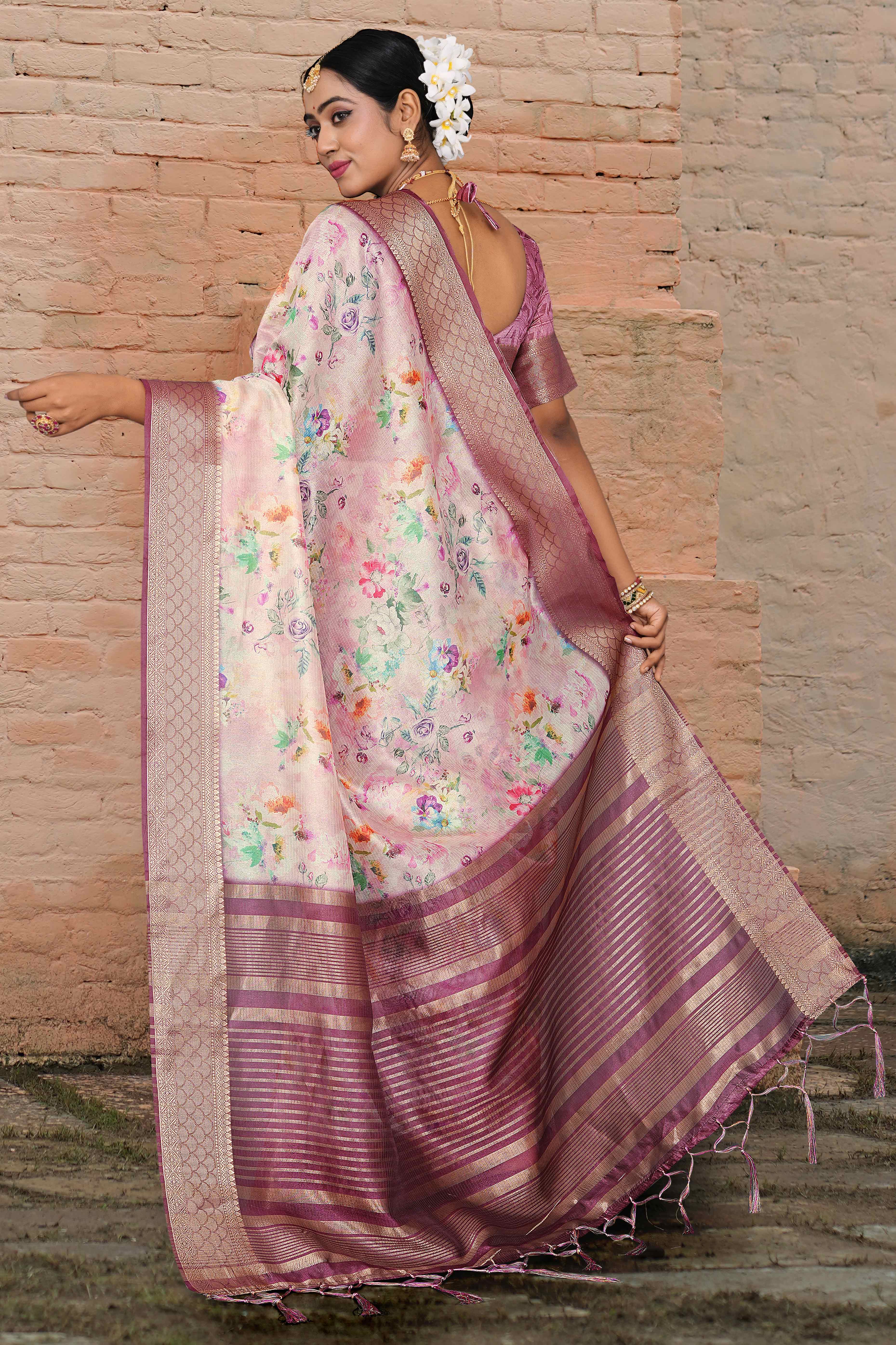 Pastel Pink Floral Digital Printed Silk Blend Saree With Intricate Weaving Border & Tassel Pallu - Image 4