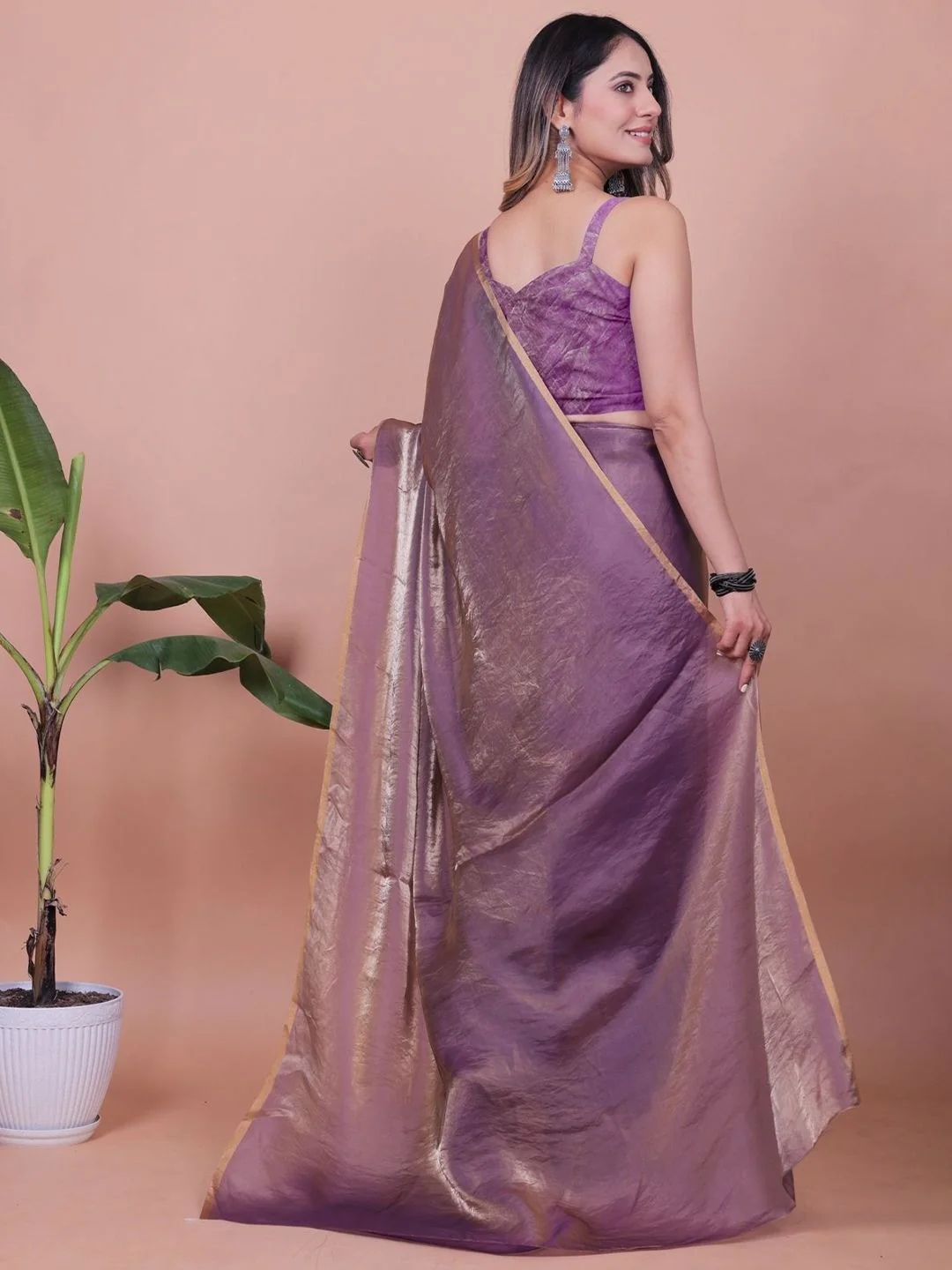 Pastel Purple Solid Chiffon Saree Perfect for Parties & Festive Occasions - Image 5