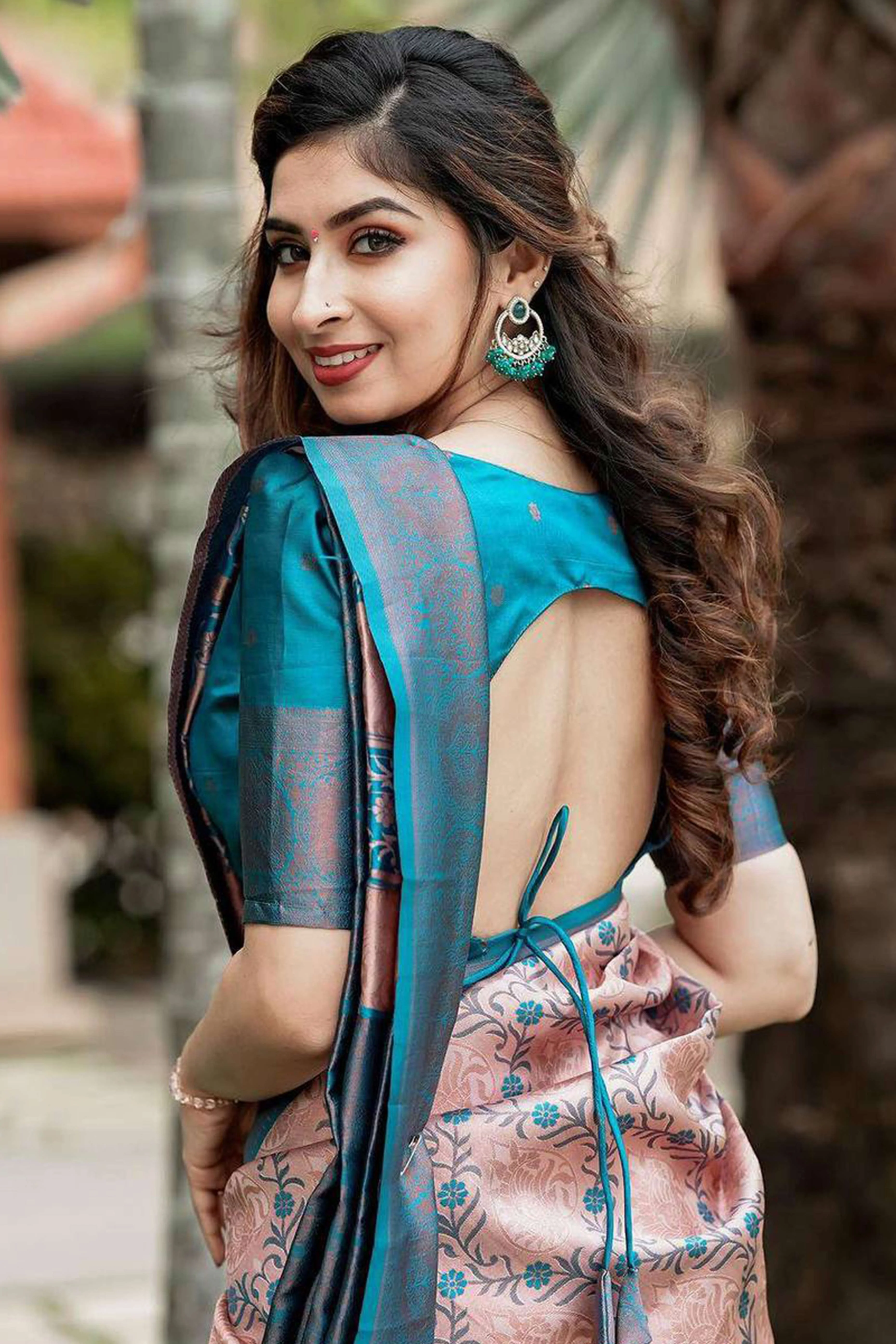 Peach & Blue Floral Woven Lichi Banarasi Silk Saree - Image 6