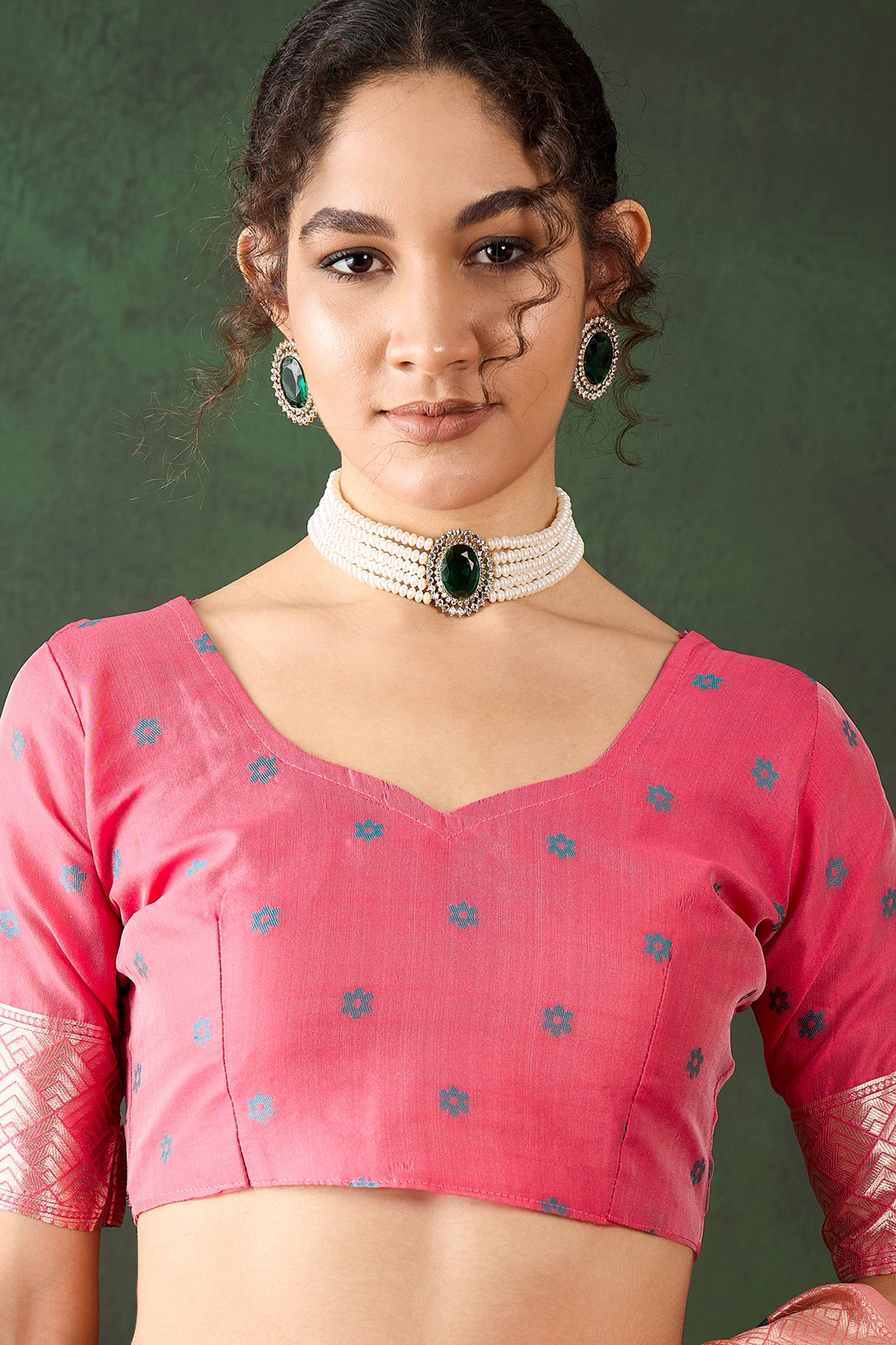 Peach Cotton Blend Saree Adorned With Intricate Floral Zari Weaving & A Stylish Tassel Pallu - Image 7
