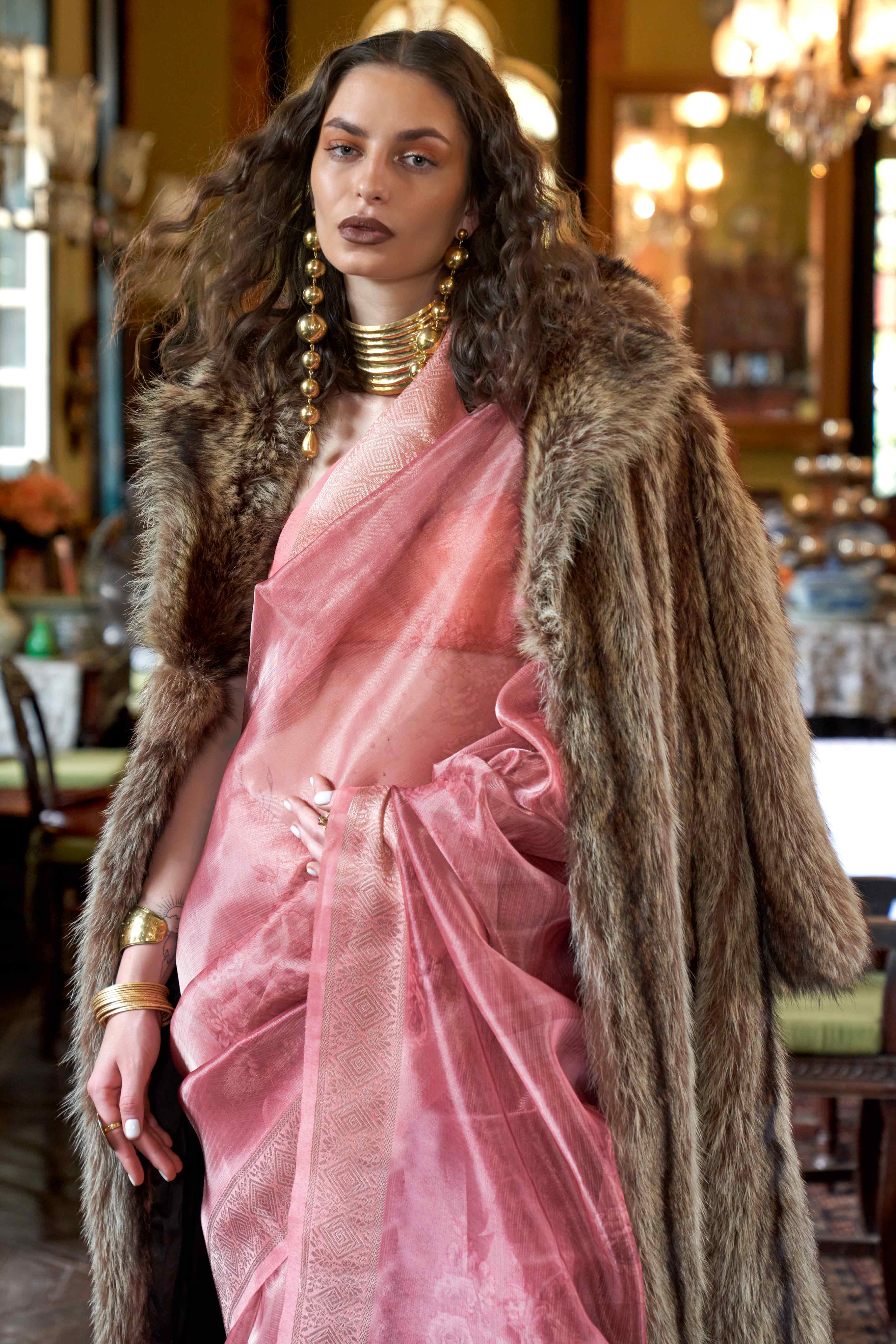 Peach Digital Printed Organza Saree With Woven Border - Image 3