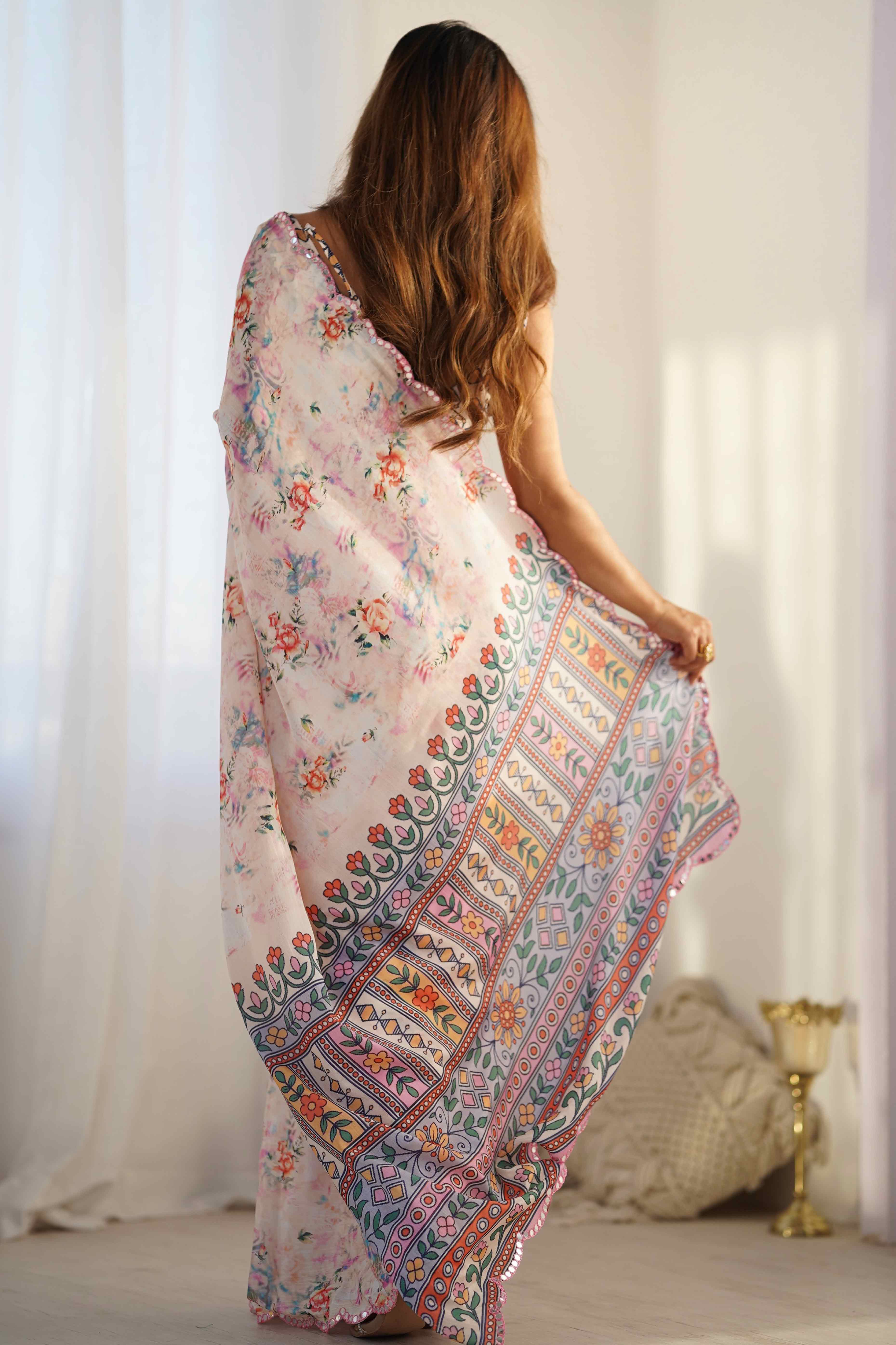 Peach Floral Printed Chinon Saree - Image 7