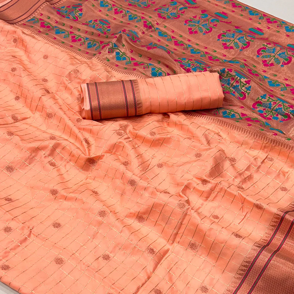 Peach Floral Woven Zari Checks Art Silk Saree - Image 2