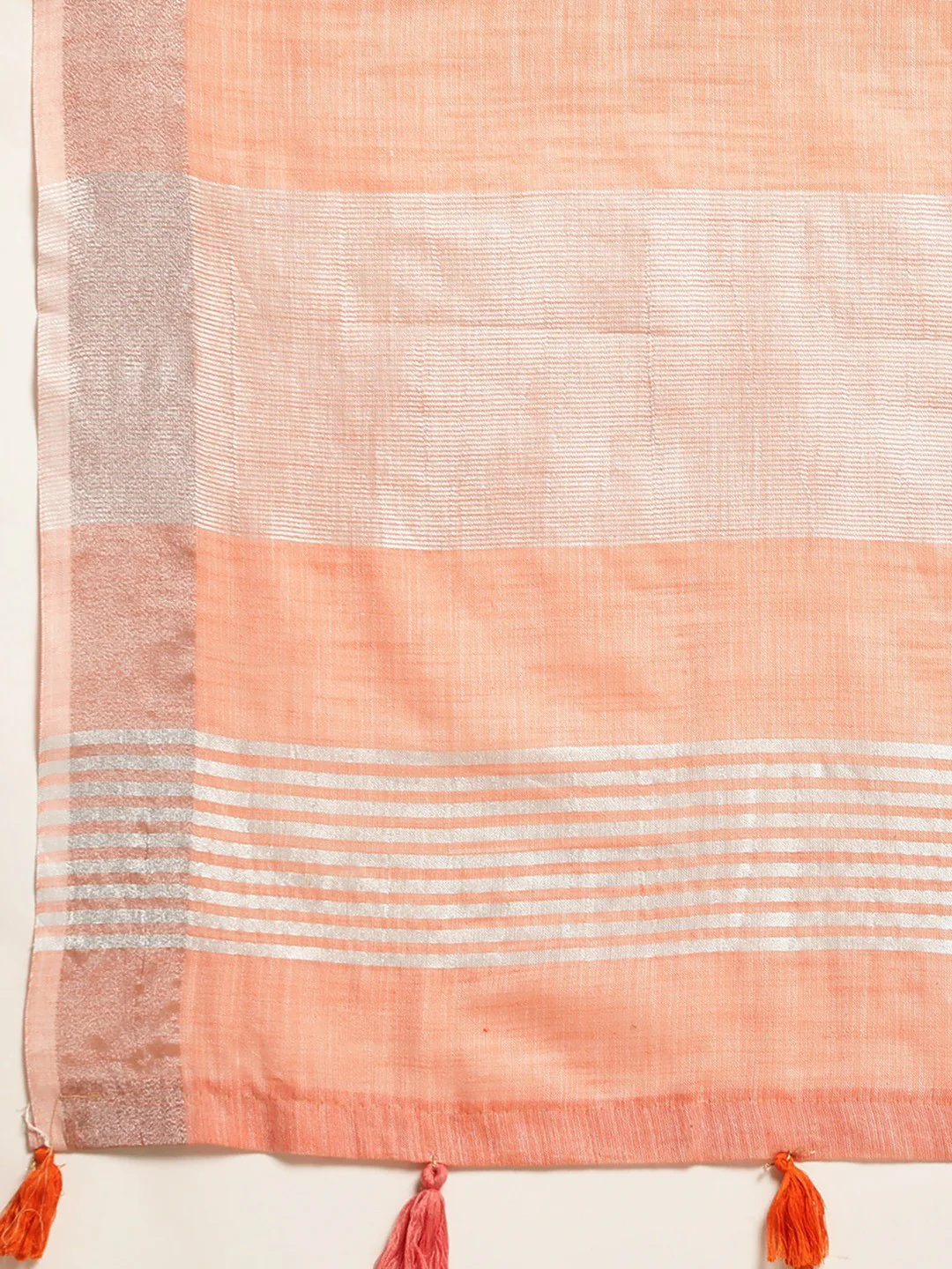 Peach Linen Saree with Subtle Zari Detailing Lightweight Occasion Wear - Image 3